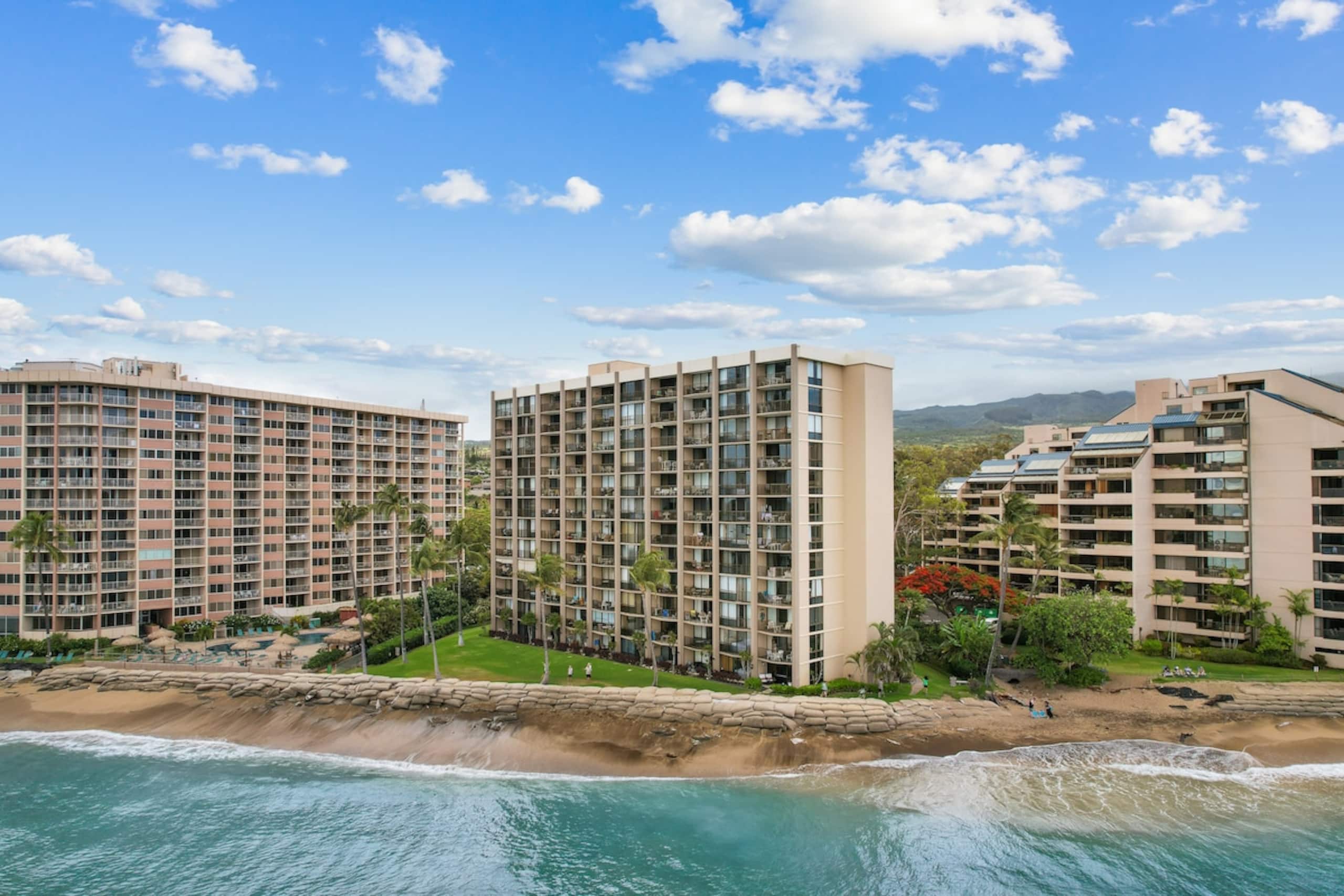 Studio Breathtaking Lanai Views-Valley Isle 507 - Photo 7