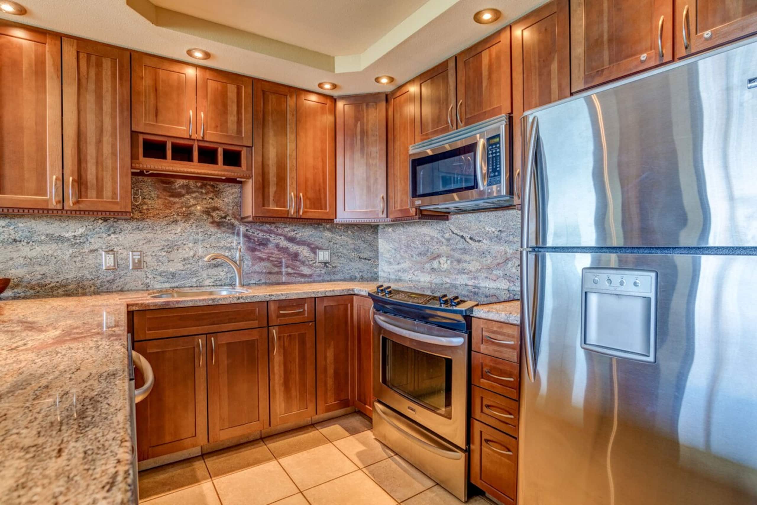 Newly upgraded kitchen with oceanfront views - Photo 13