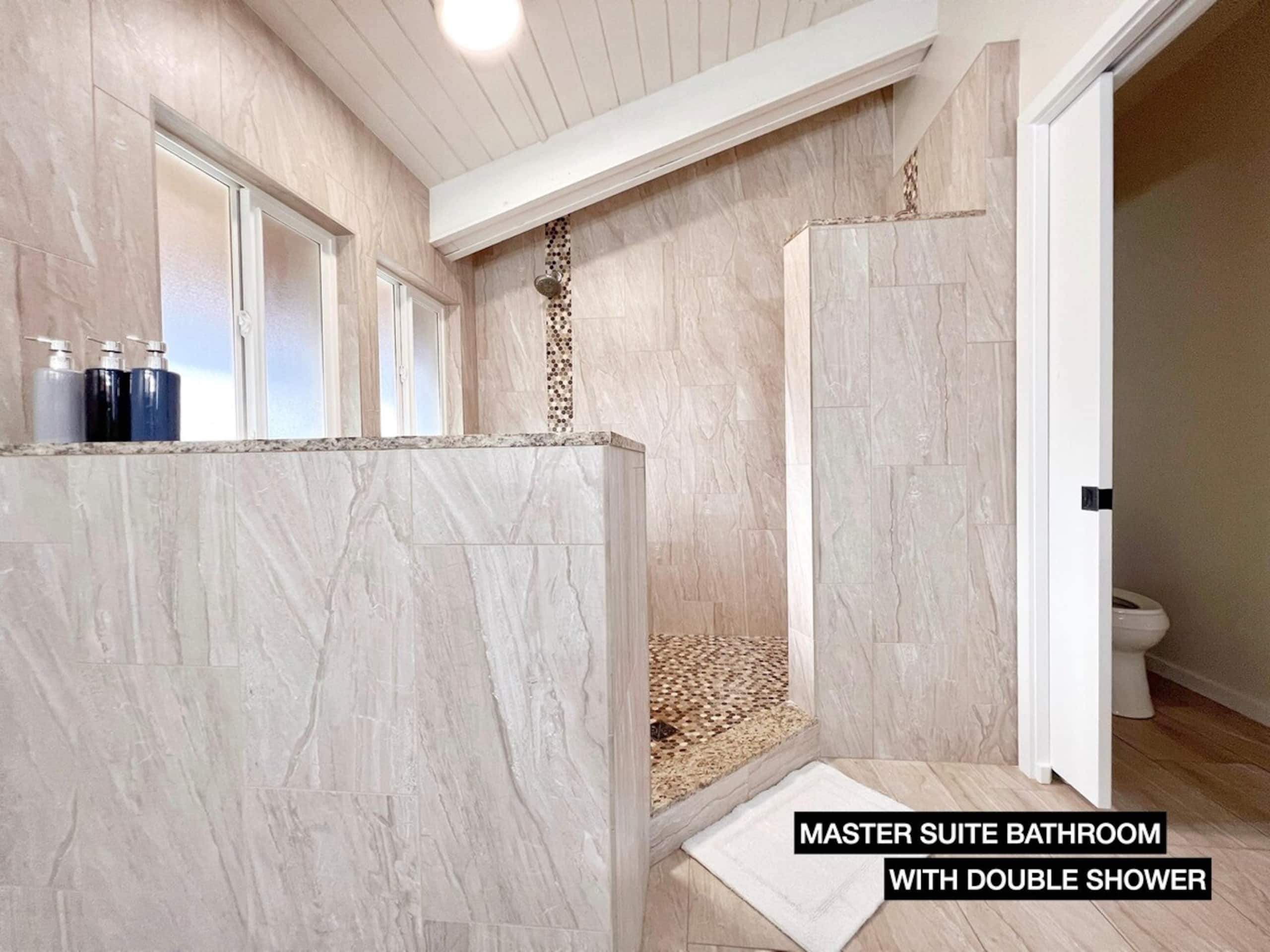NEW 4BR Oceanfront Home with Hot Tub & Theatre - Photo 14