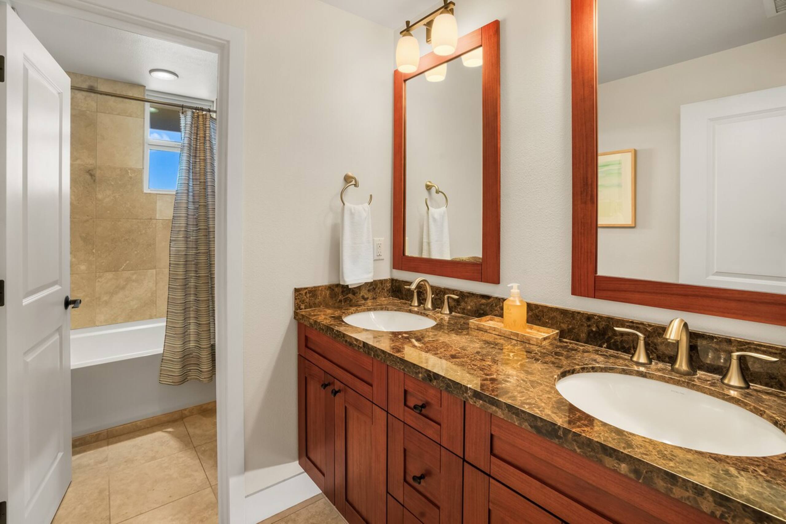 4 Bedroom Mountain View Condo at Pili Mai - Photo 22