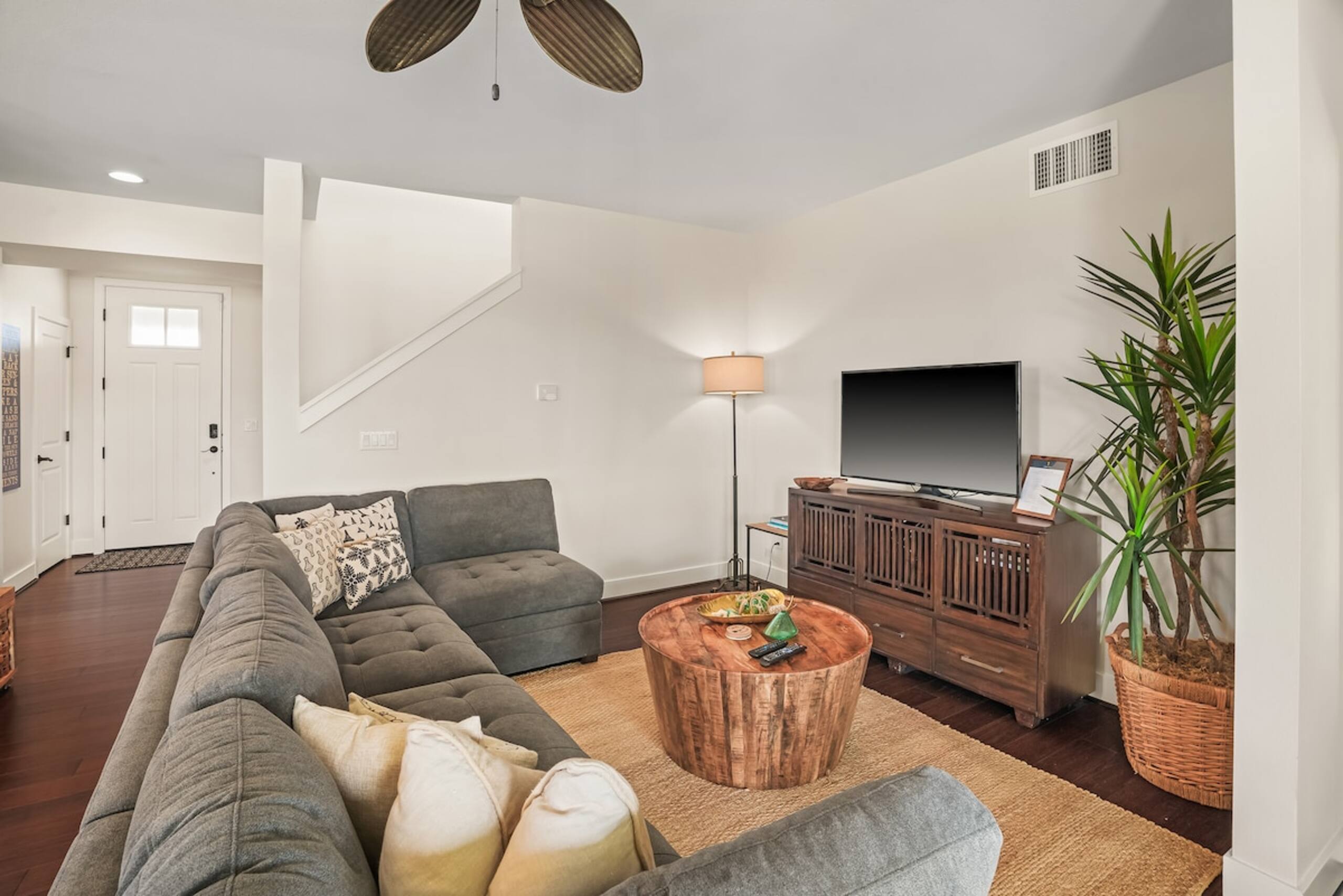 4 Bedroom Mountain View Condo at Pili Mai - Photo 15