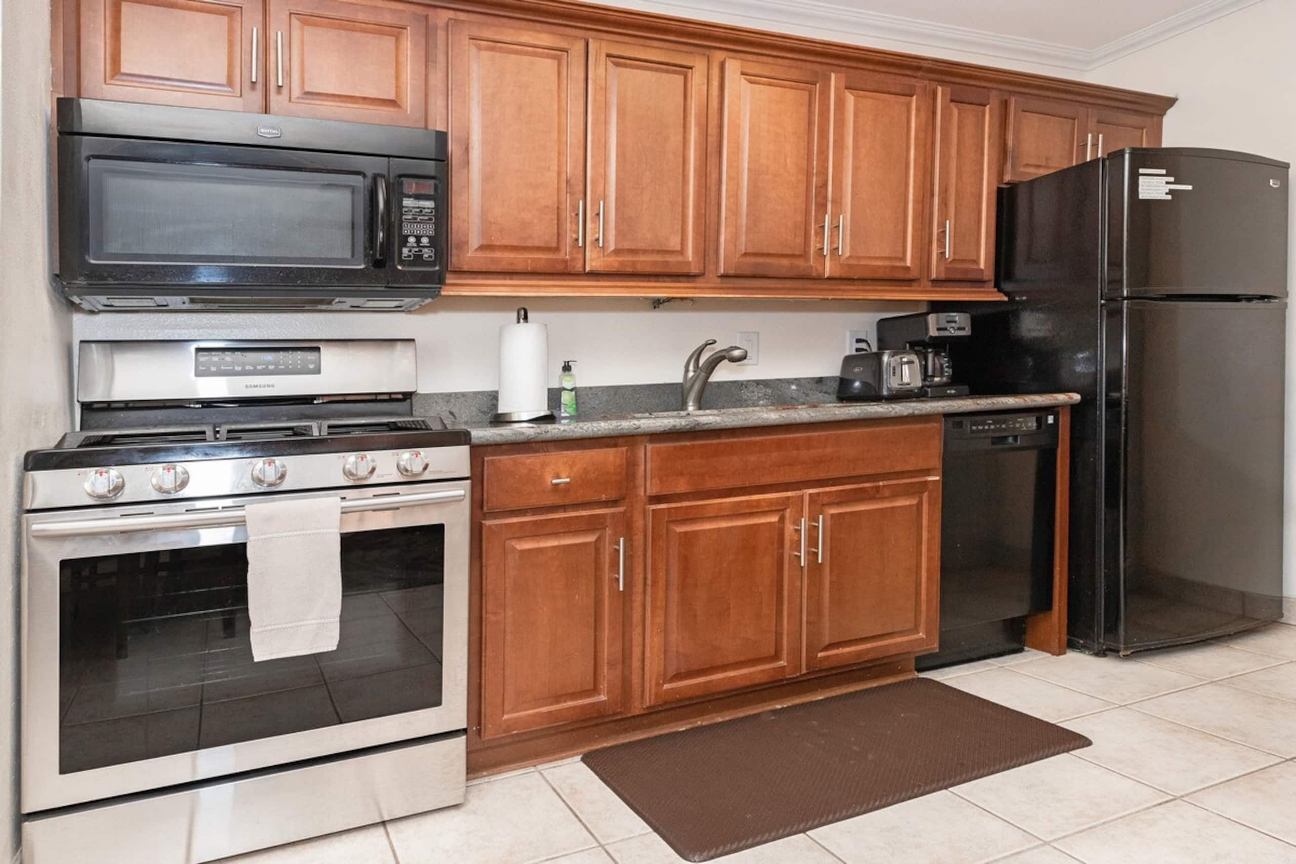 Cozy Apartment 1 block to Cove Beach in Kihei - Photo 7