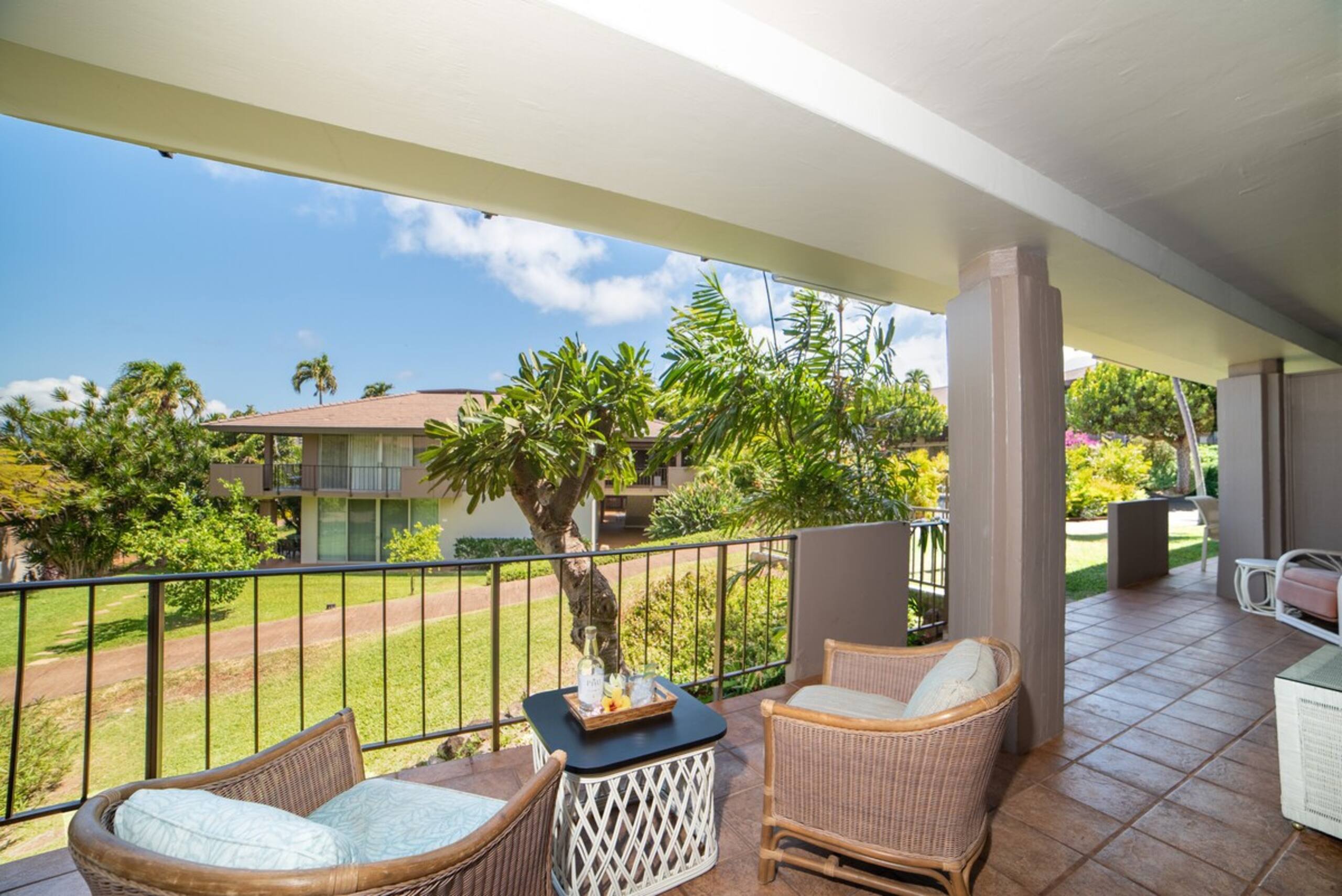 Spacious 1BD w Pool & Beach Cabana - THE E104 - Photo 35