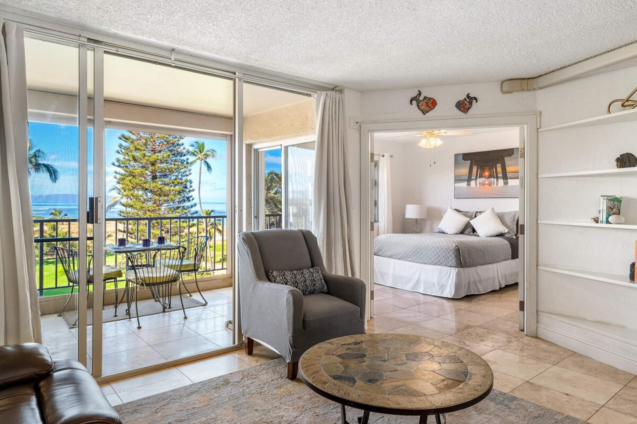 Oceanfront Paradise Menehune Shores 526 - Photo 6
