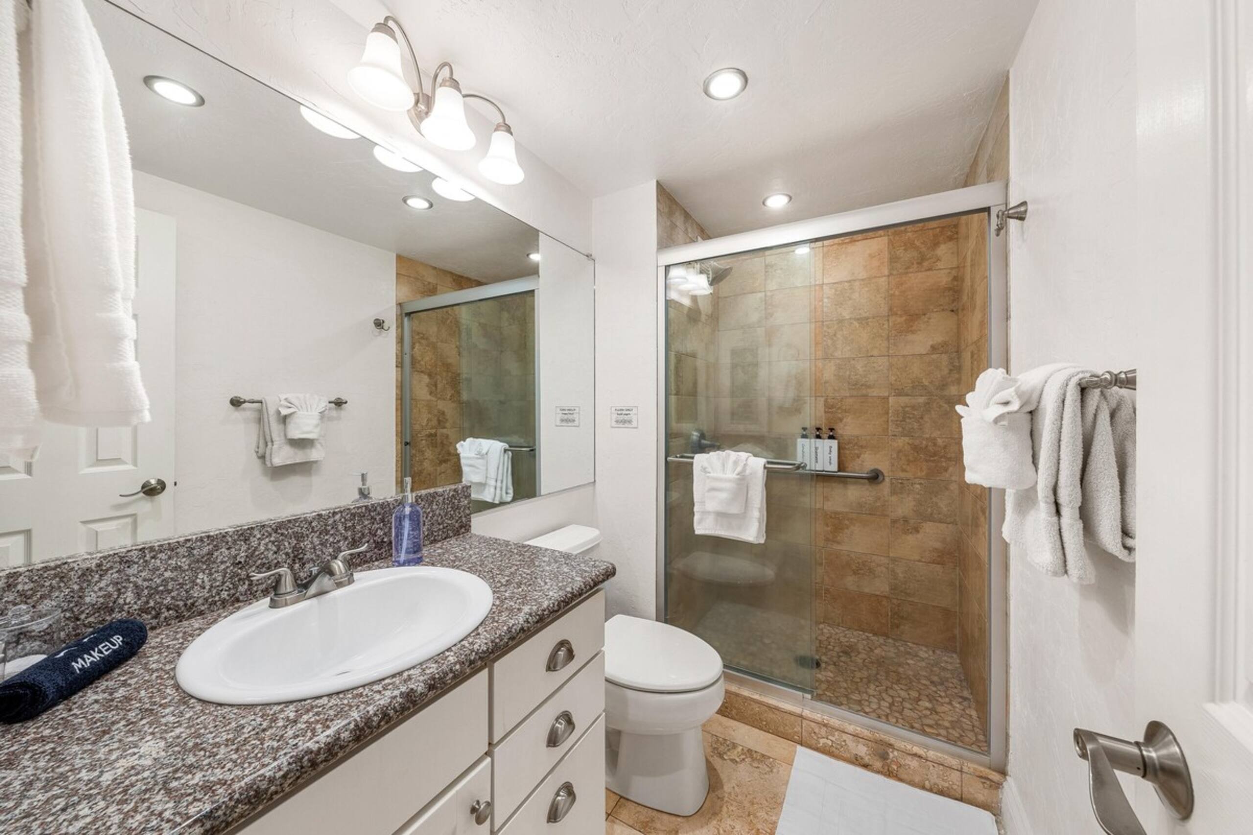 Oceanfront Paradise Menehune Shores 526 - Photo 55