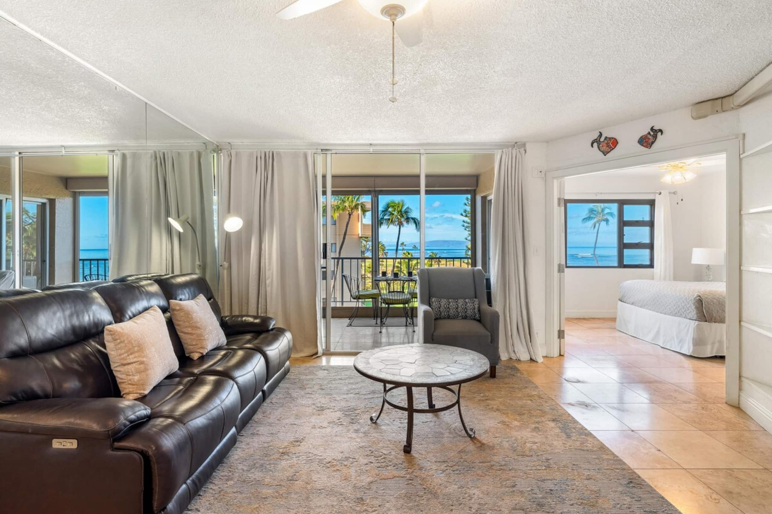 Oceanfront Paradise Menehune Shores 526 - Photo 23