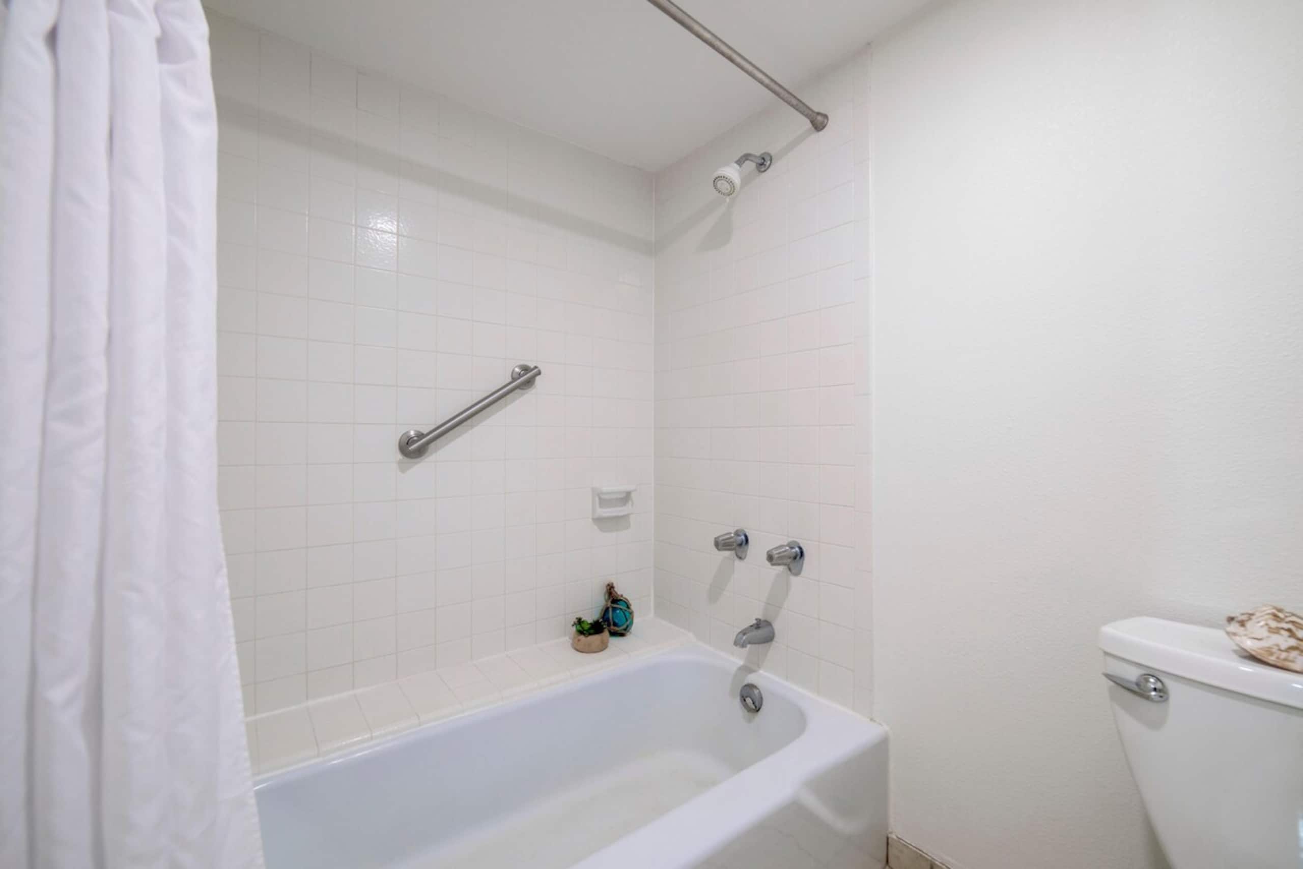 New Deluxe 1 Br/2bathroom, walk Kaanapali Beach - Photo 15