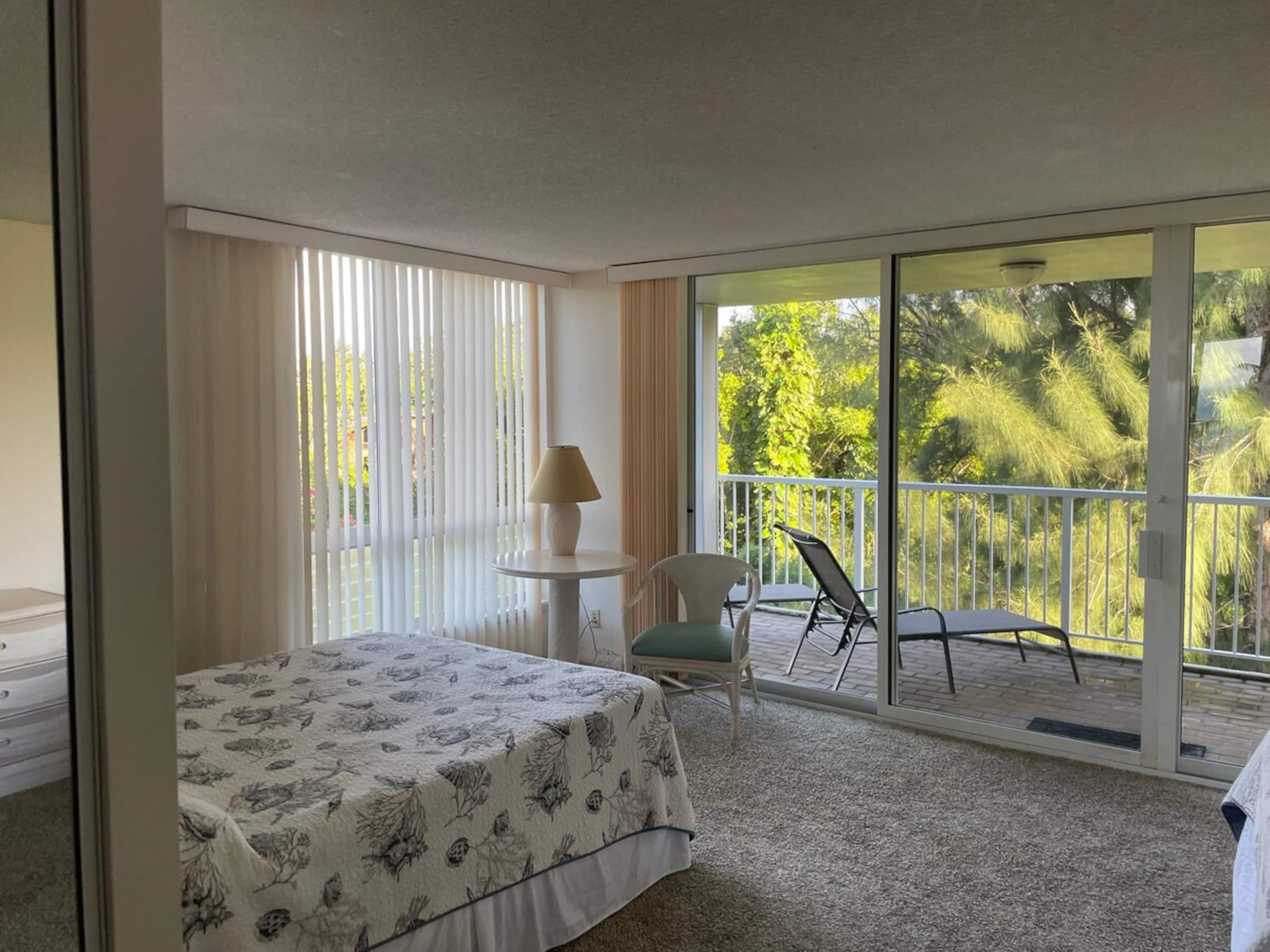Perfect Island Getaway With Ocean Views at Cliffs - Photo 10