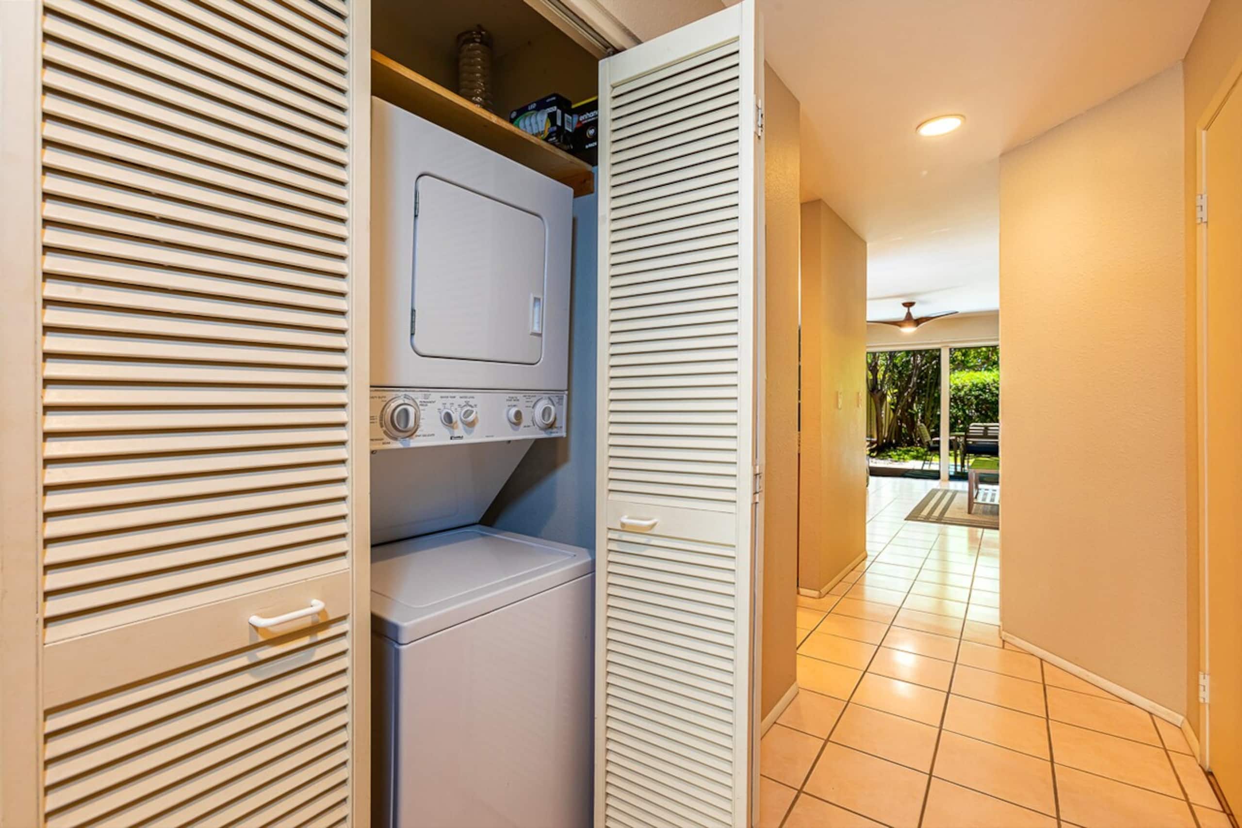 Beachfront Kihei condo w/ pool and hot tub - Photo 25