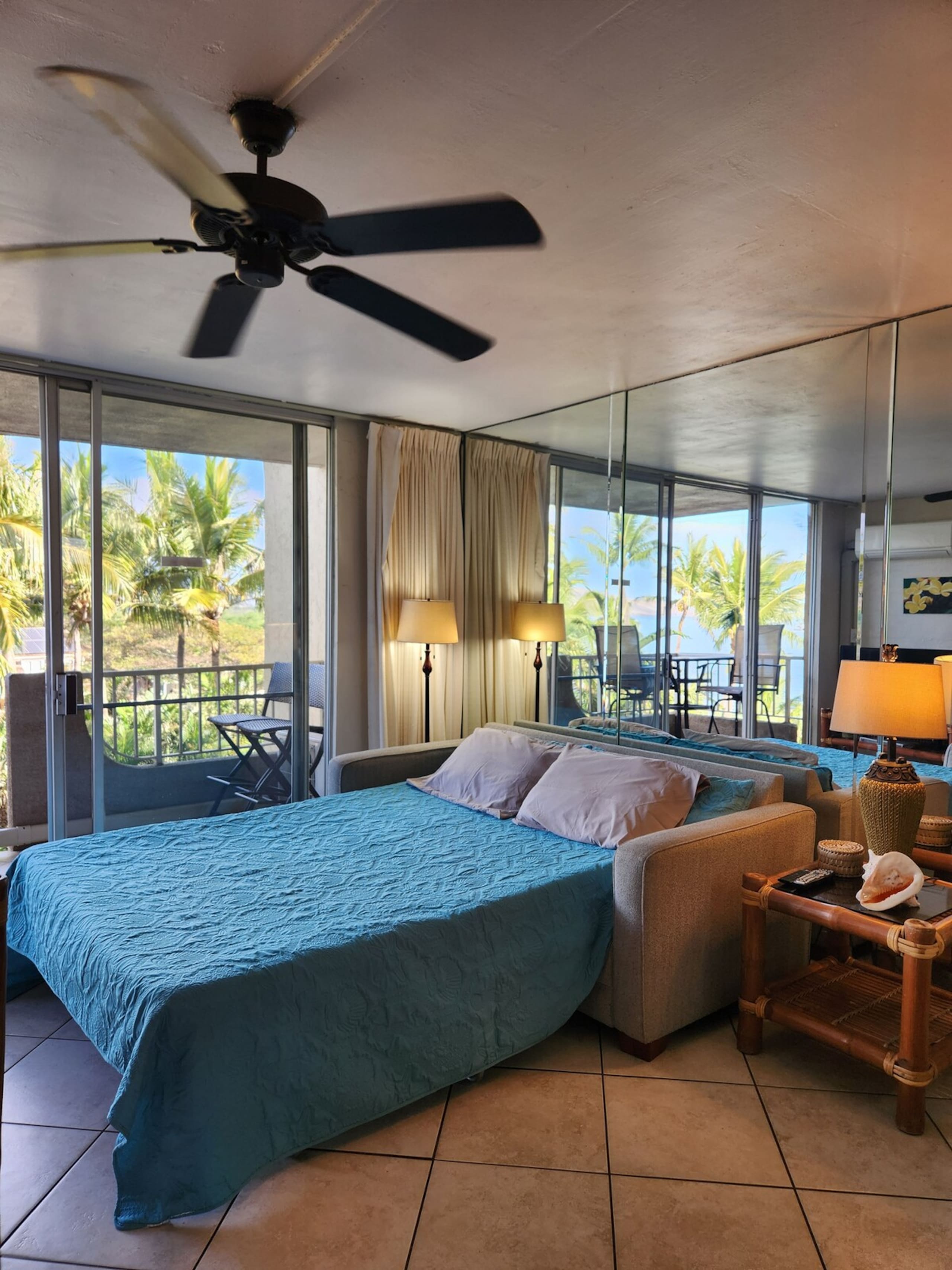 Beachfront Condo with Ocean View & Pool - Photo 3