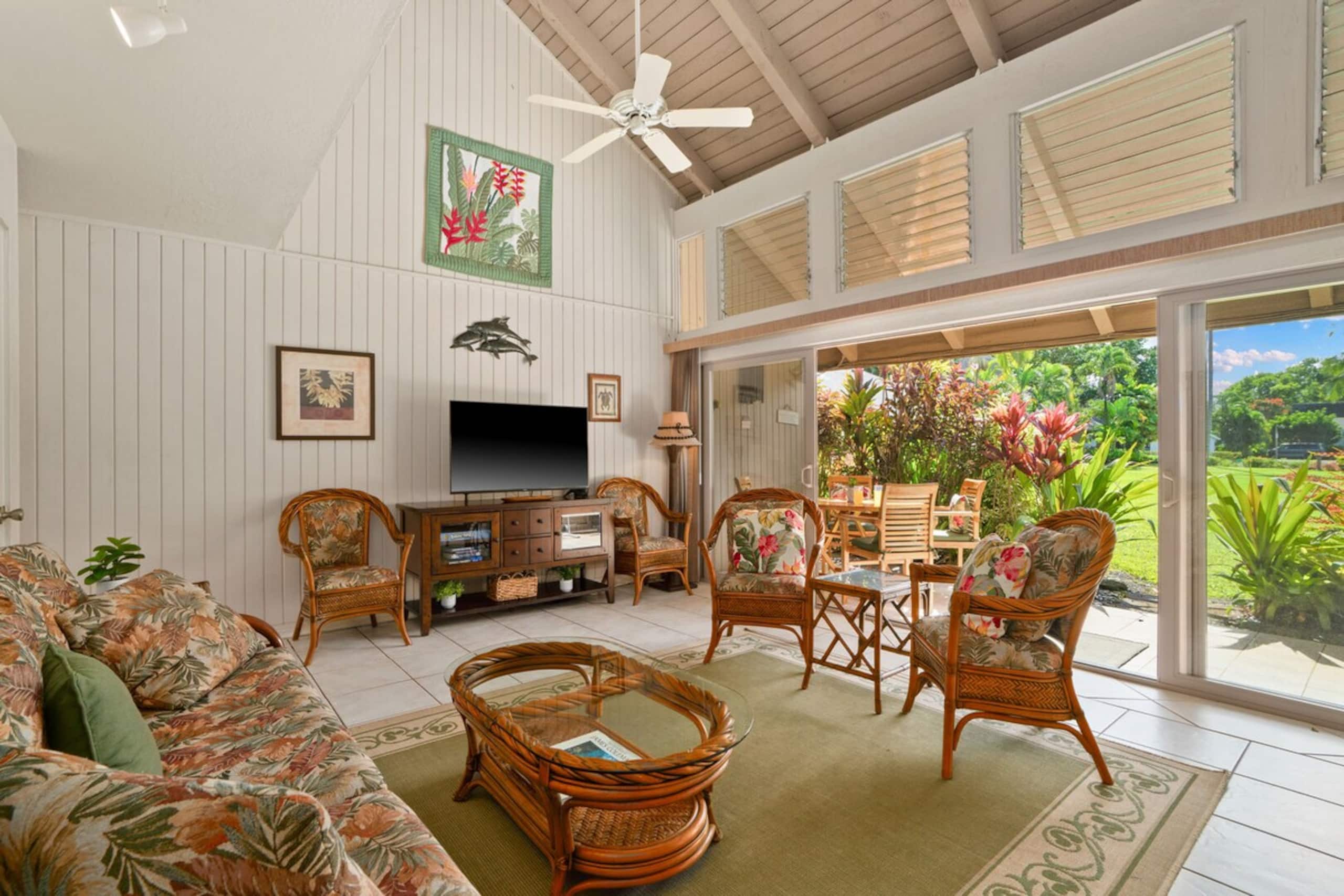 Tropical 2BR Retreat w/Mountain Views & Beach Path - Photo 9