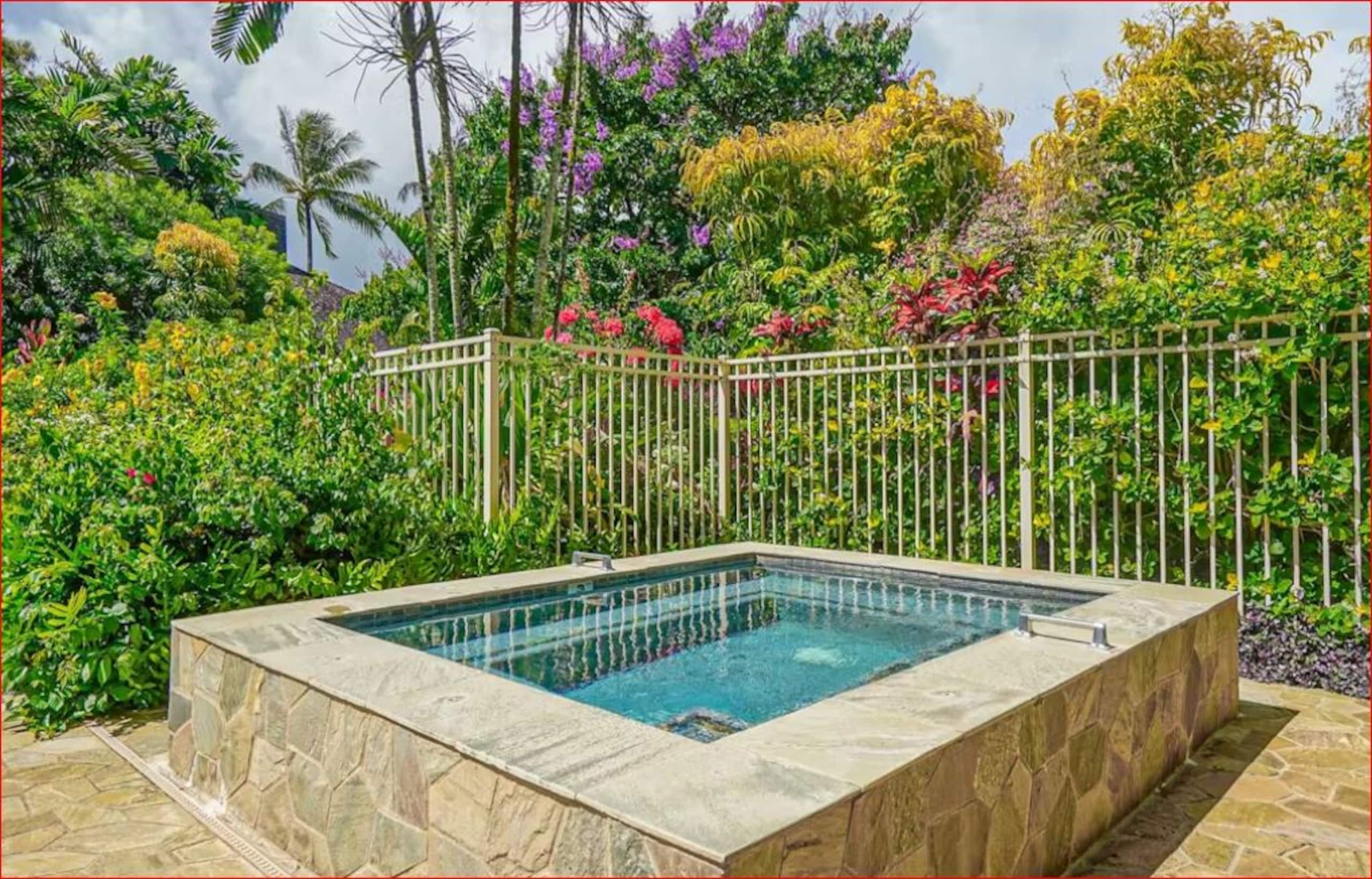 Tropical 2BR Retreat w/Mountain Views & Beach Path - Photo 26