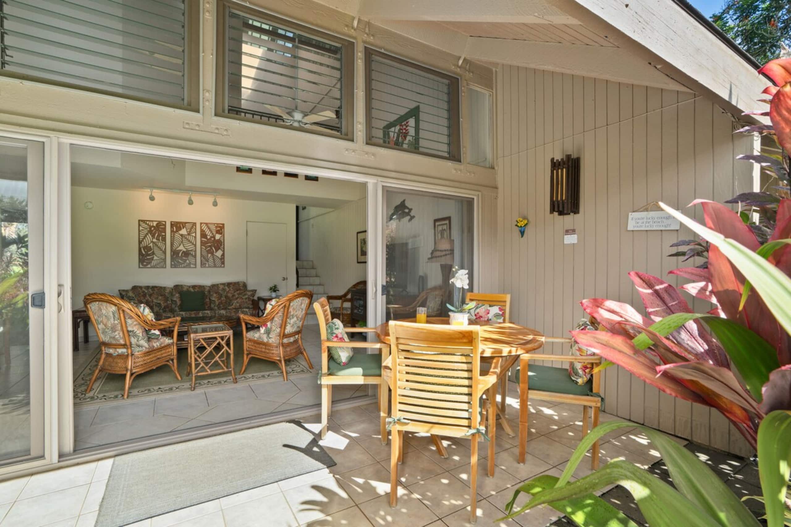 Tropical 2BR Retreat w/Mountain Views & Beach Path - Photo 25