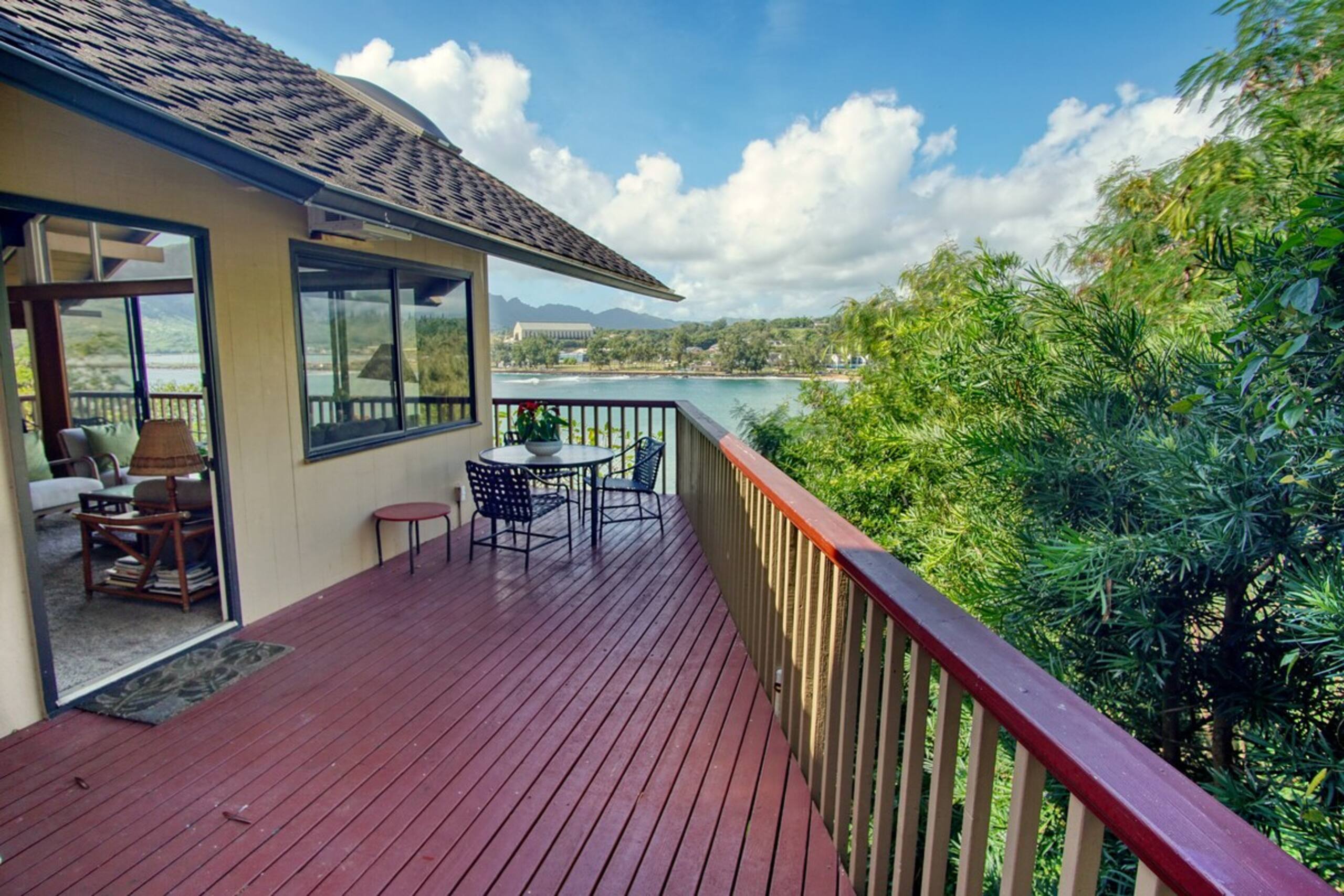 NEW A/C 2 Bed Cliffside Ocean Bay View in Lihue - Photo 17