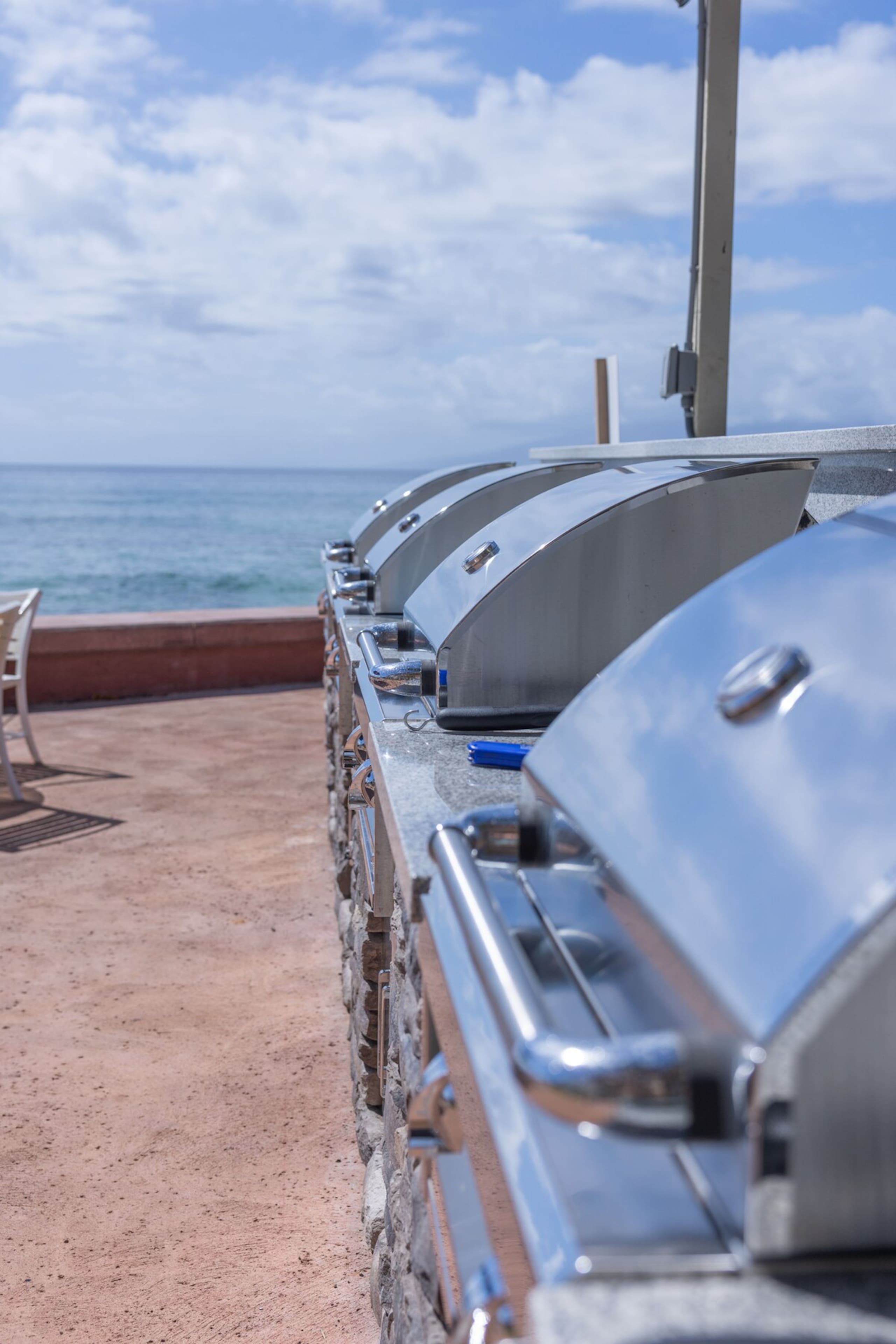 Makani Sands 208 1brm Beachfront condo with balco - Photo 14