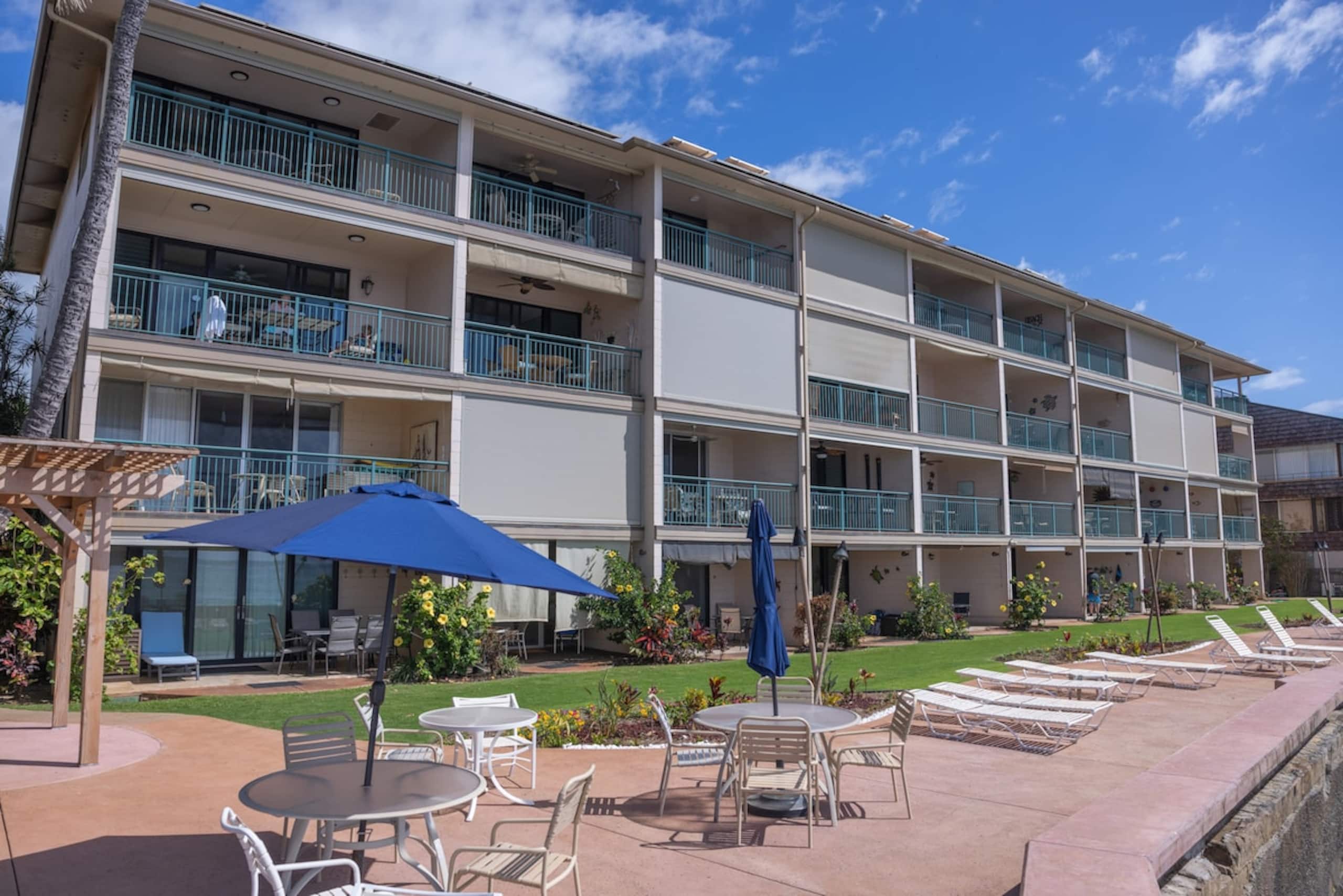 Makani Sands 208 1brm Beachfront condo with balco - Photo 3