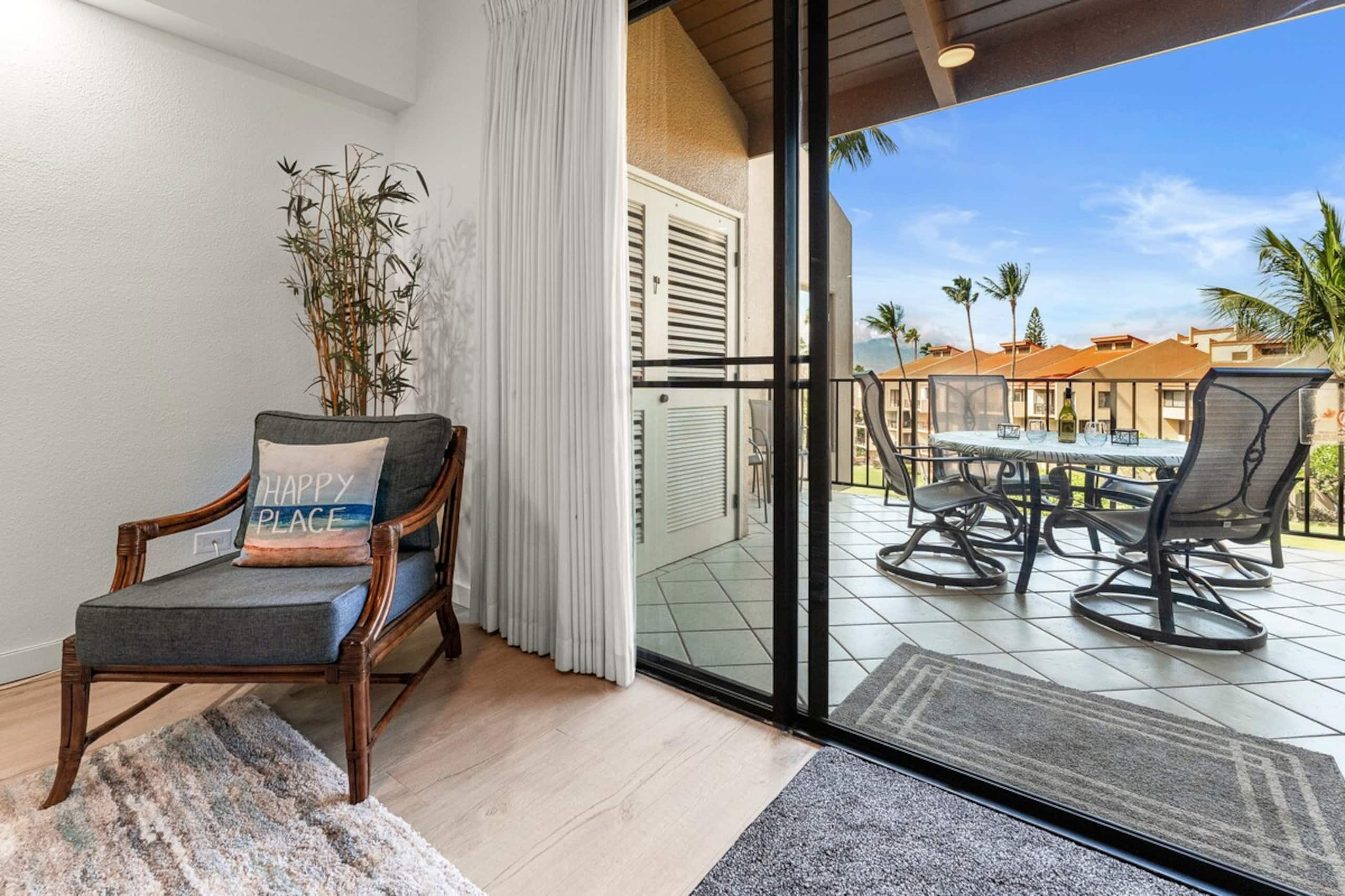Garden & Partial Ocean Views Top Floor A/C KS7403 - Photo 4