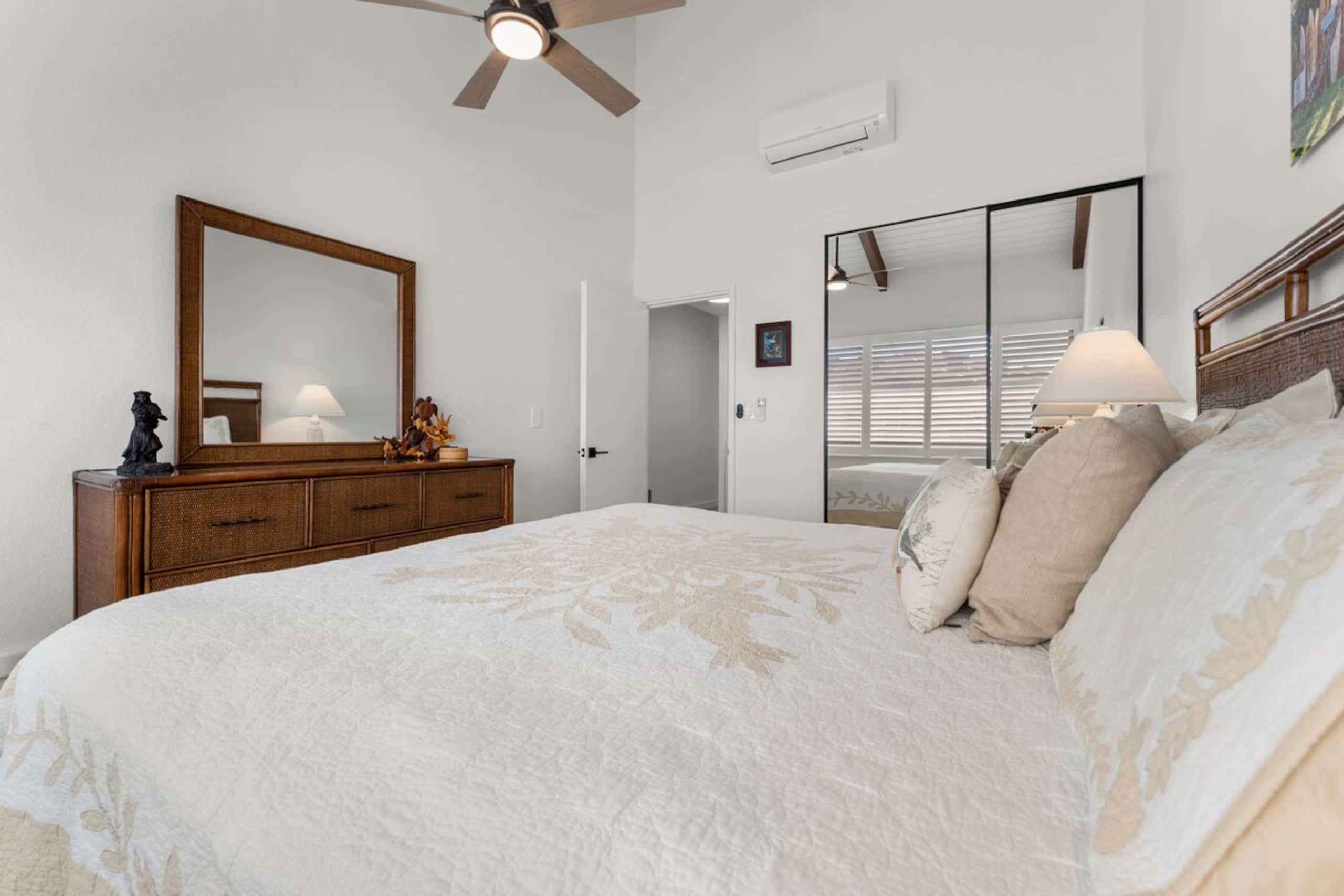 Garden & Partial Ocean Views Top Floor A/C KS7403 - Photo 18