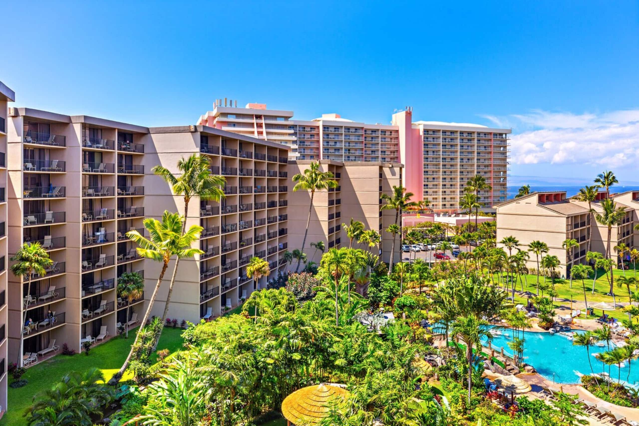 Island Comfort with a 7th-Floor View - Photo 20