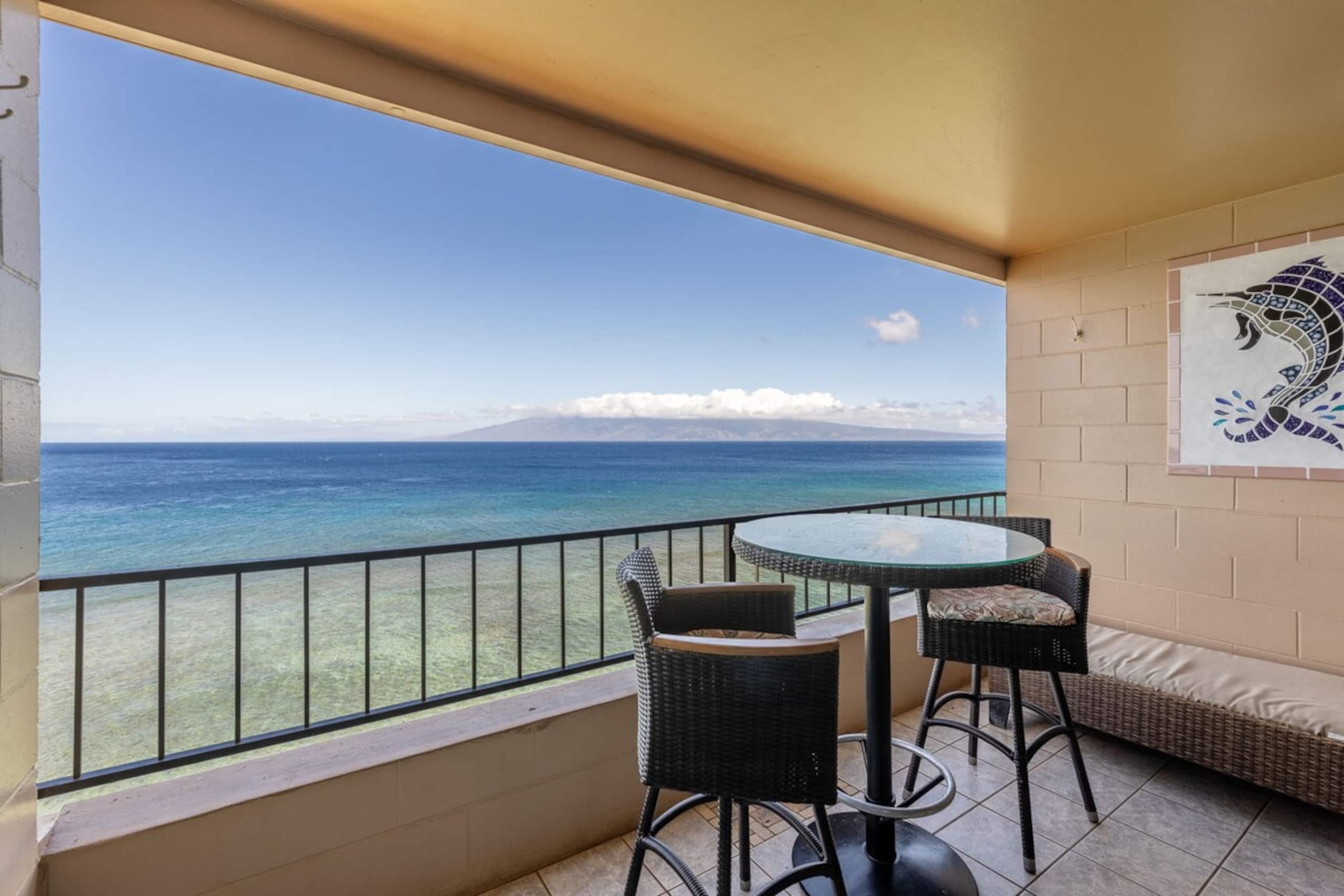 Oceanfront Studio w/Central AC & Sunset View - Photo 27