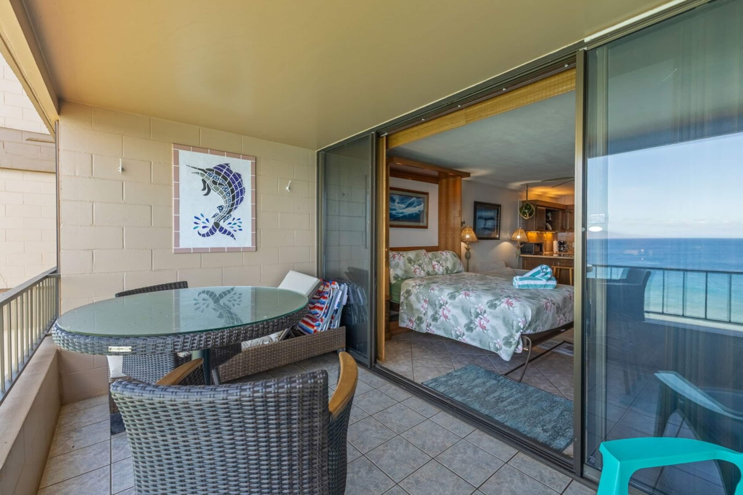 Oceanfront Studio w/Central AC & Sunset View - Photo 29