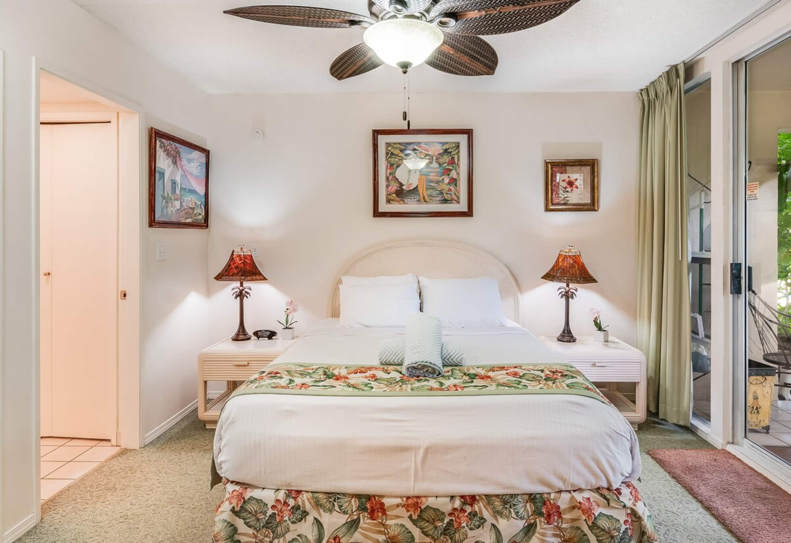 Charming condo w/ pool & BBQ access - Photo 8