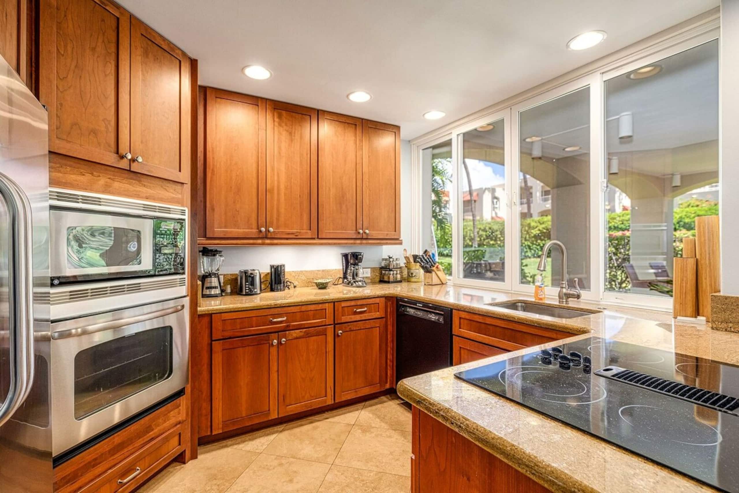 Palms at Wailea 705 - Luxury Renovation - Full AC - Photo 2