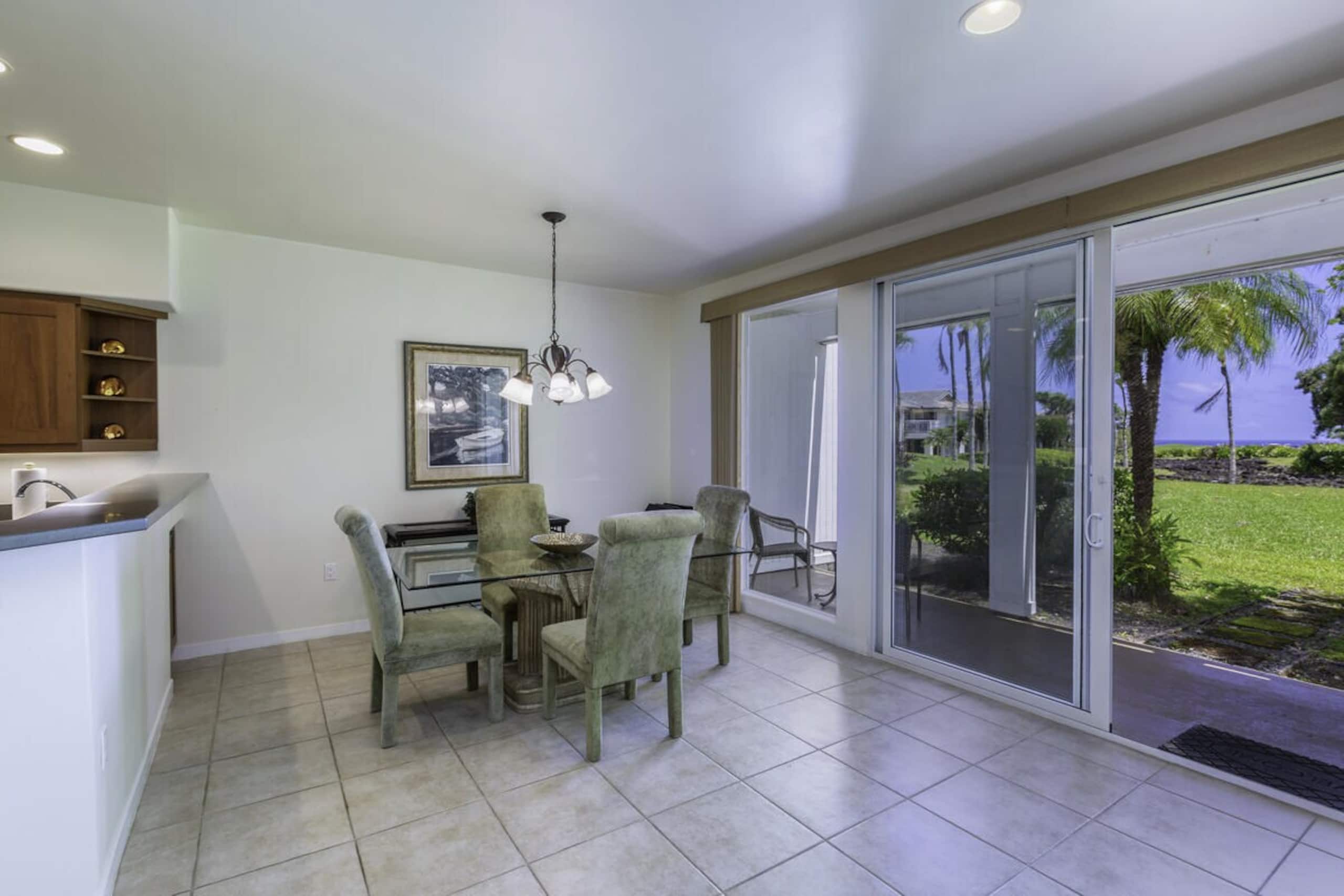 Enjoy Amazing Sunsets & Views of Ocean 1 BD Condo - Photo 9