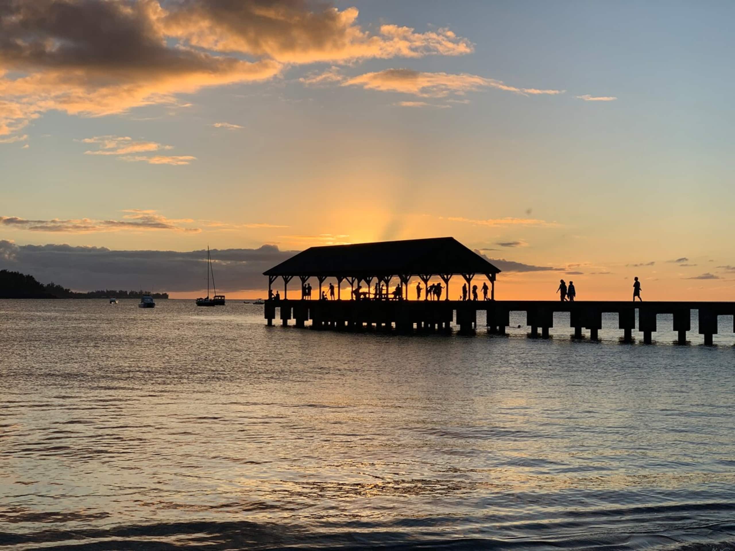 Enjoy Amazing Sunsets & Views of Ocean 1 BD Condo - Photo 24