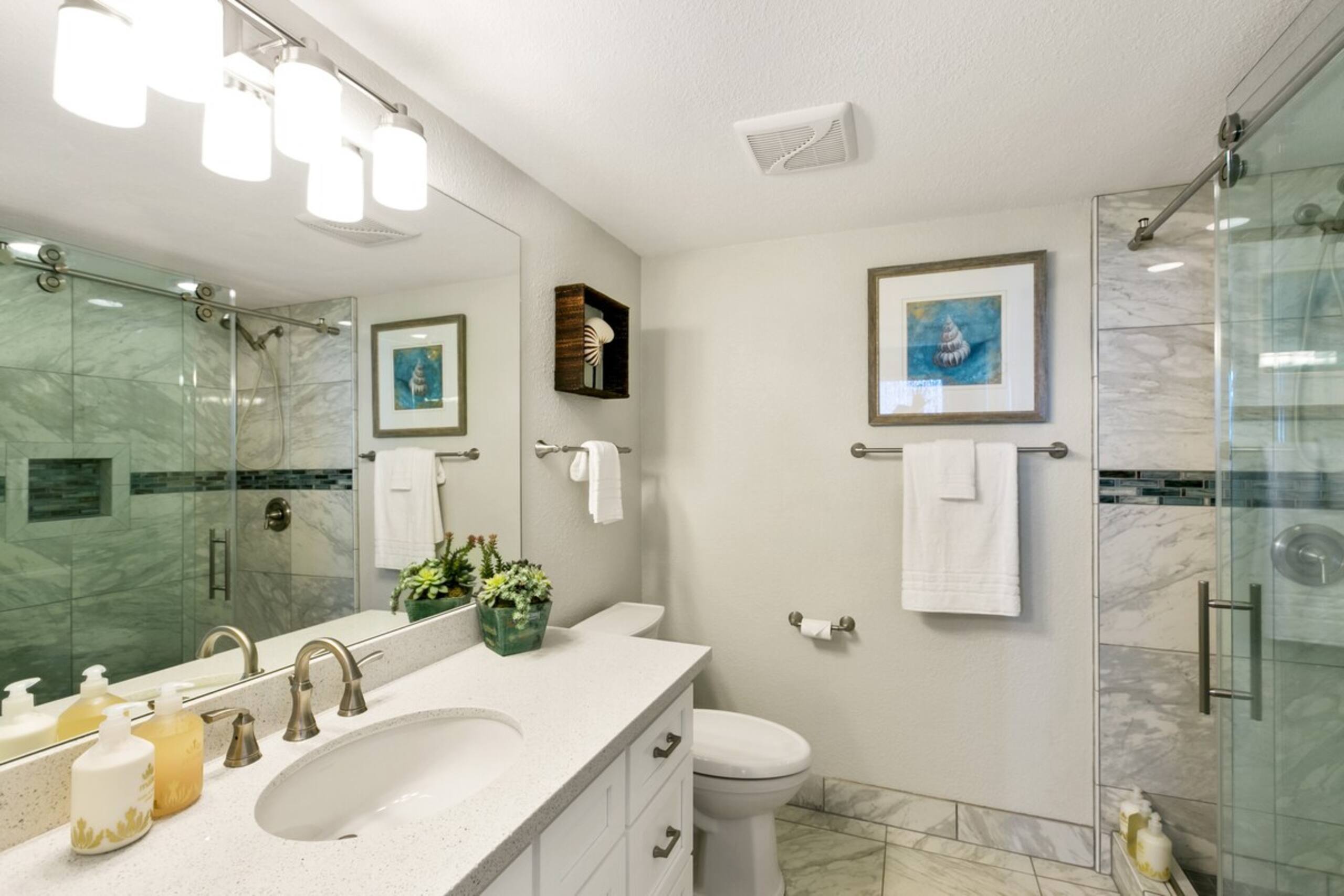 Renovated 2br Condo with Ocean Views - Photo 13