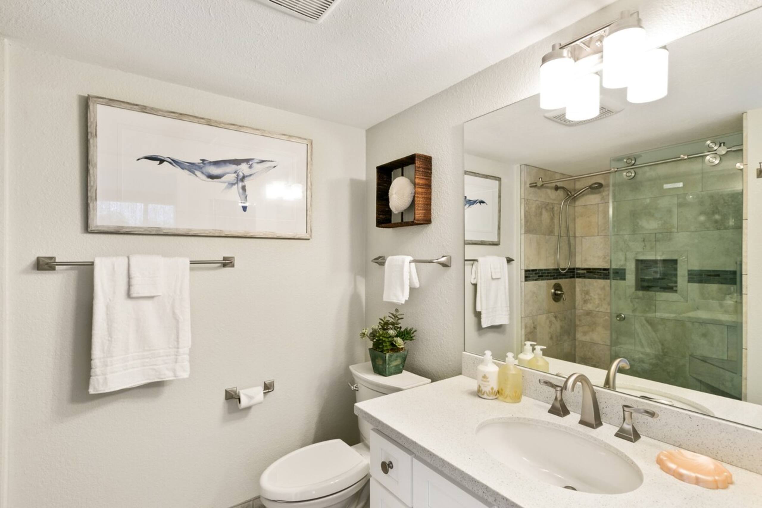 Renovated 2br Condo with Ocean Views - Photo 9