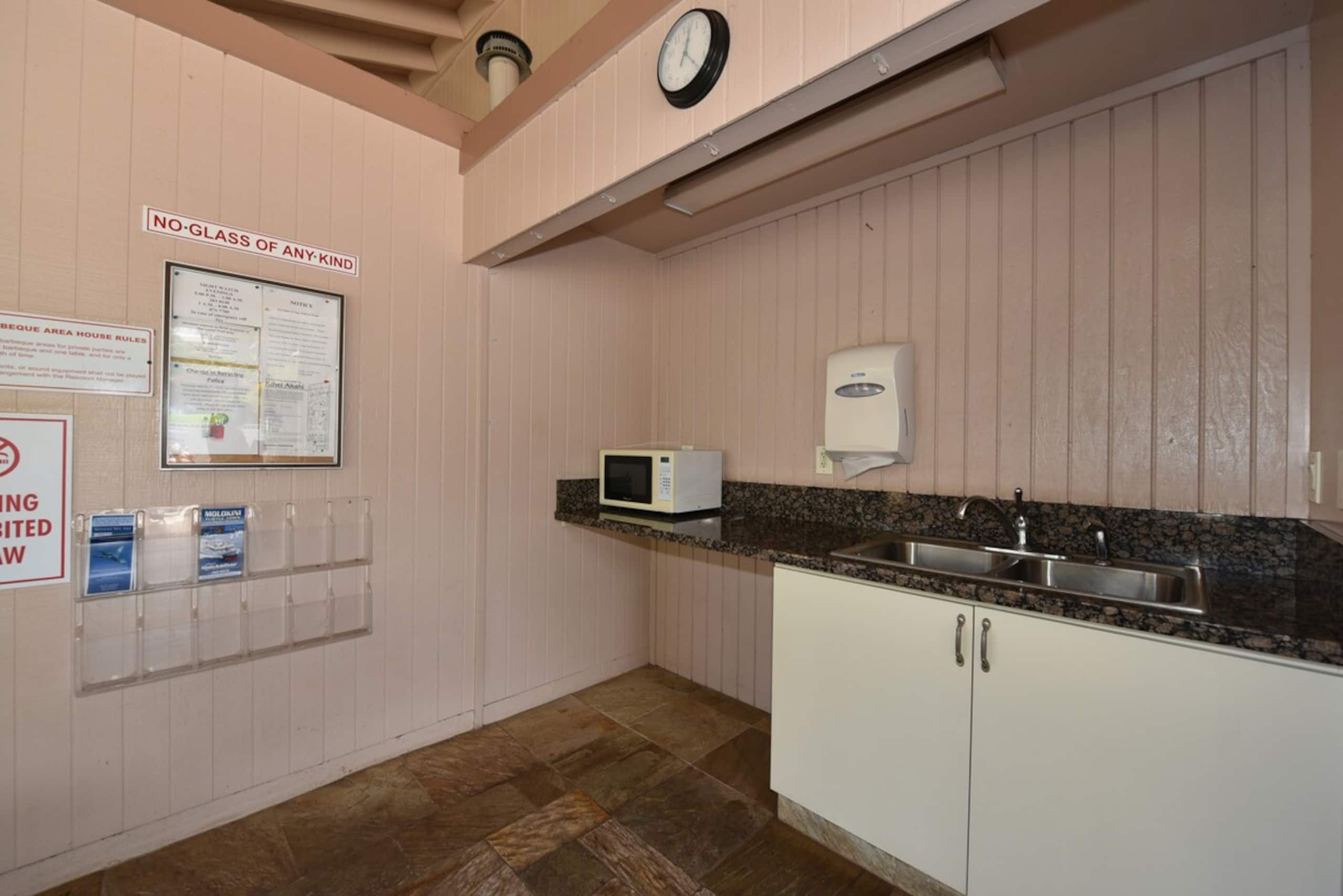 Summer Sale 2BR Near Beach Ocean View - AKH D402 - Photo 36