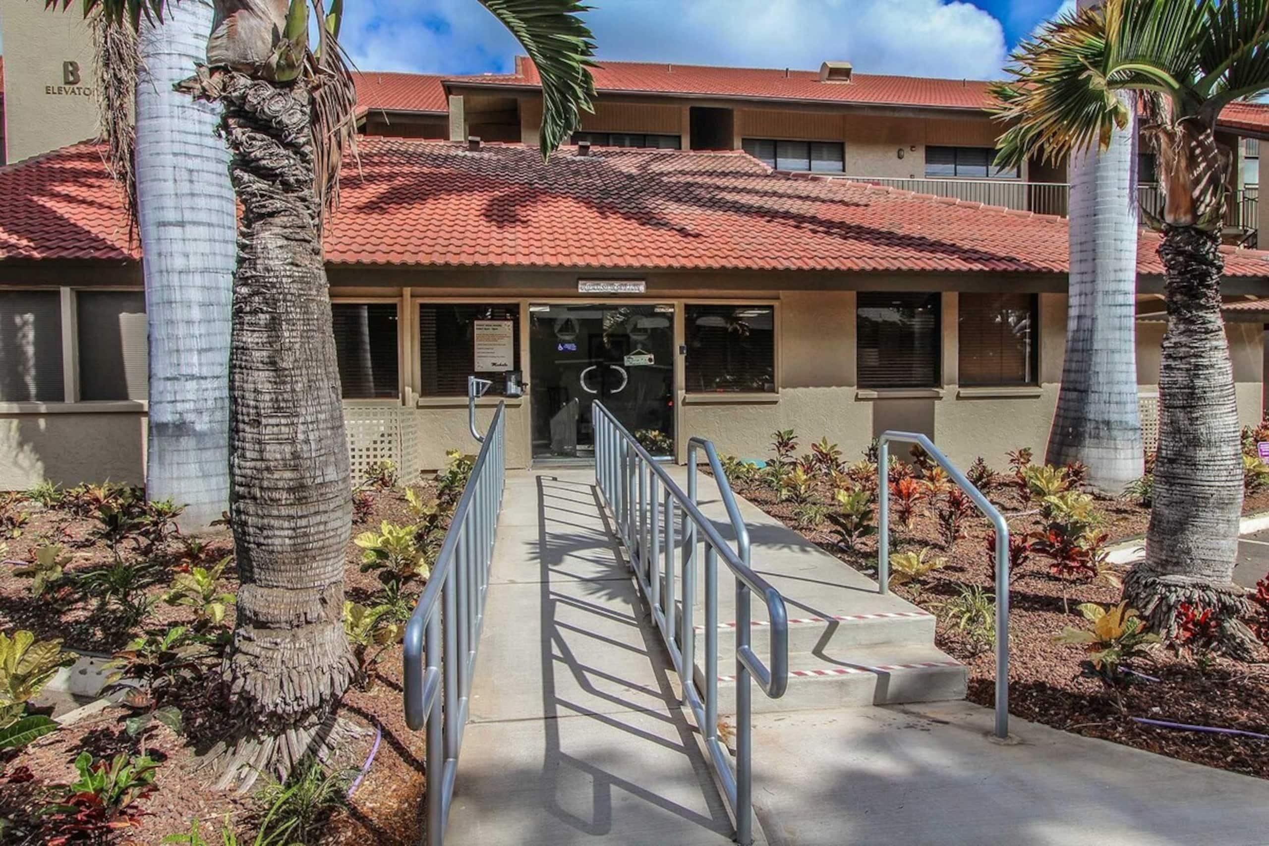 1BR Oceanview Condo w/ Pool & Balcony in Kihei - Photo 27