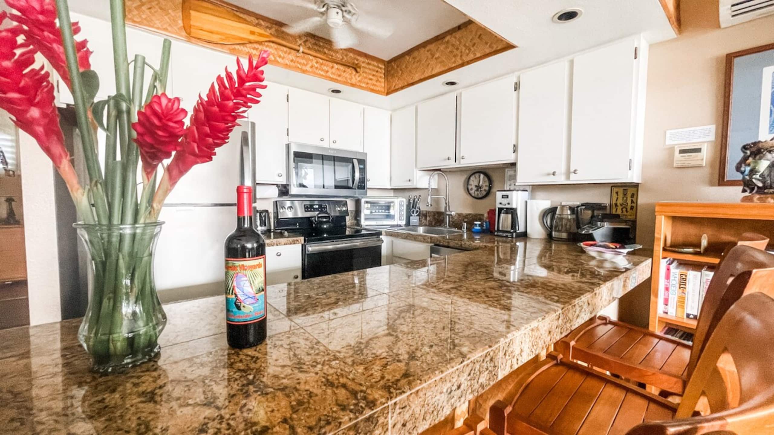 One Bd Partial Ocean, AC, wifi, Pool,Hot tub, B211 - Photo 7