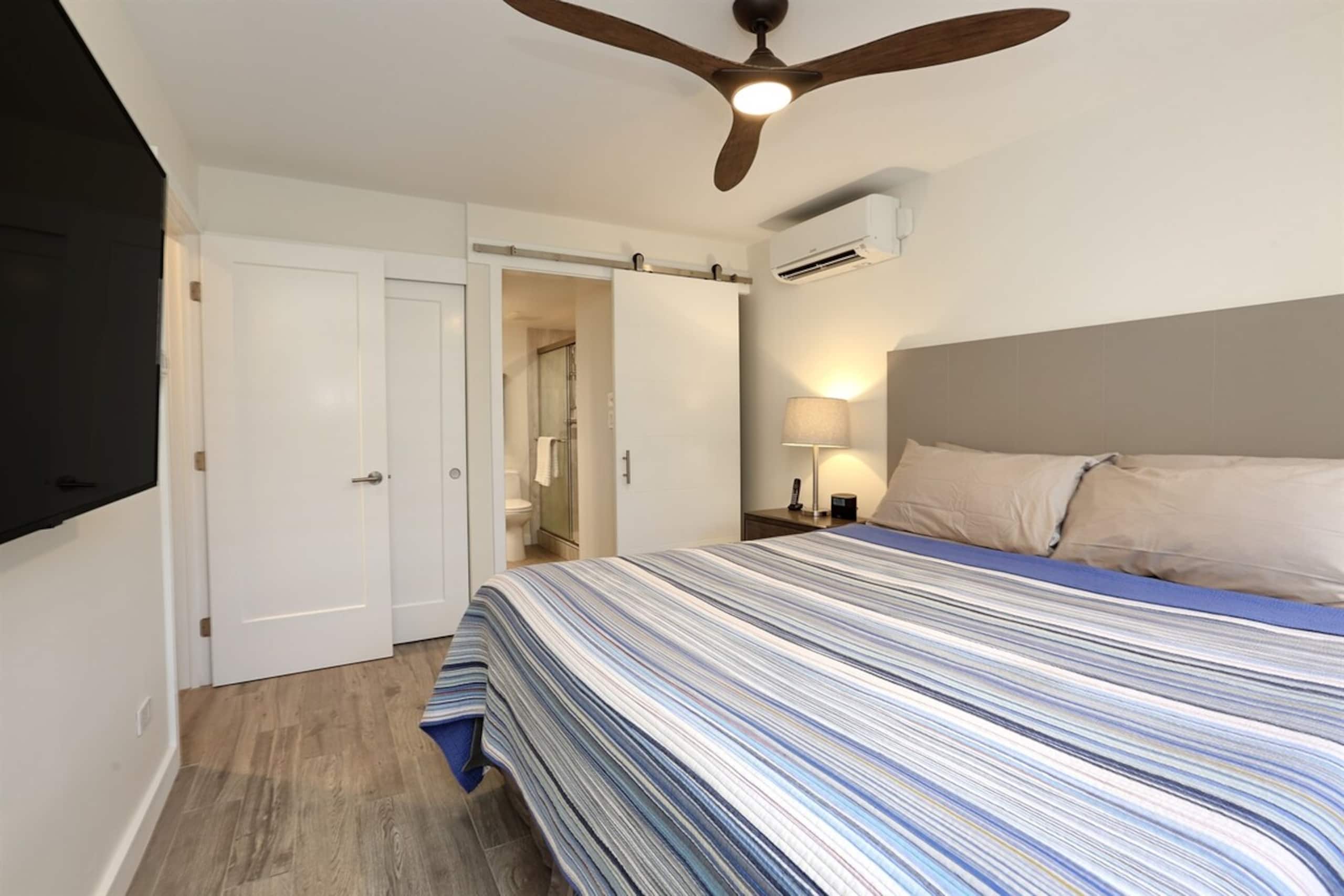 Oceanview, on-site pickle ball, meticulously clean - Photo 14