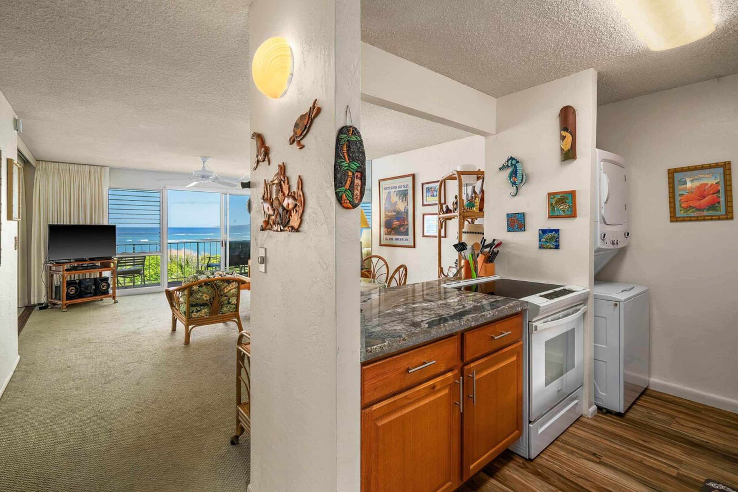 Island Retreat With Ocean Views from Sunset Kahili - Photo 8