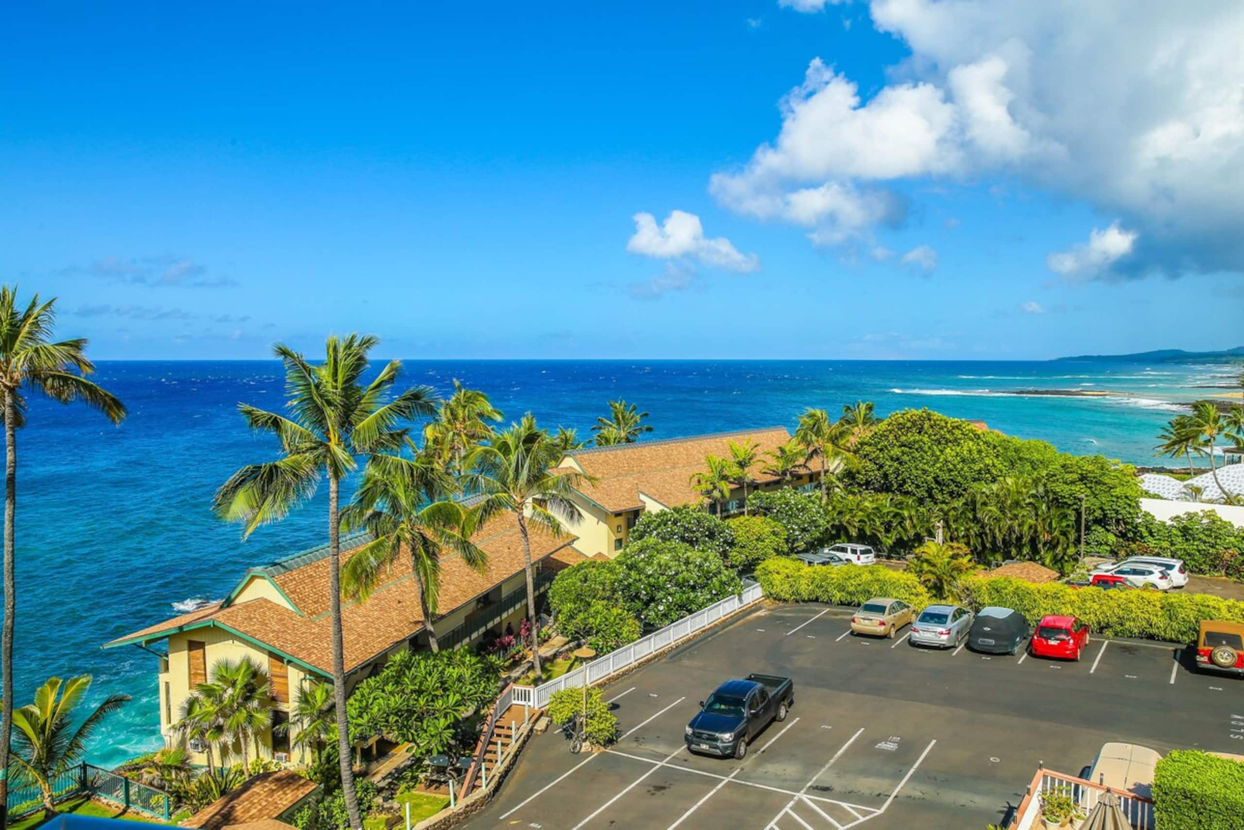 Island Retreat With Ocean Views from Sunset Kahili - Photo 18