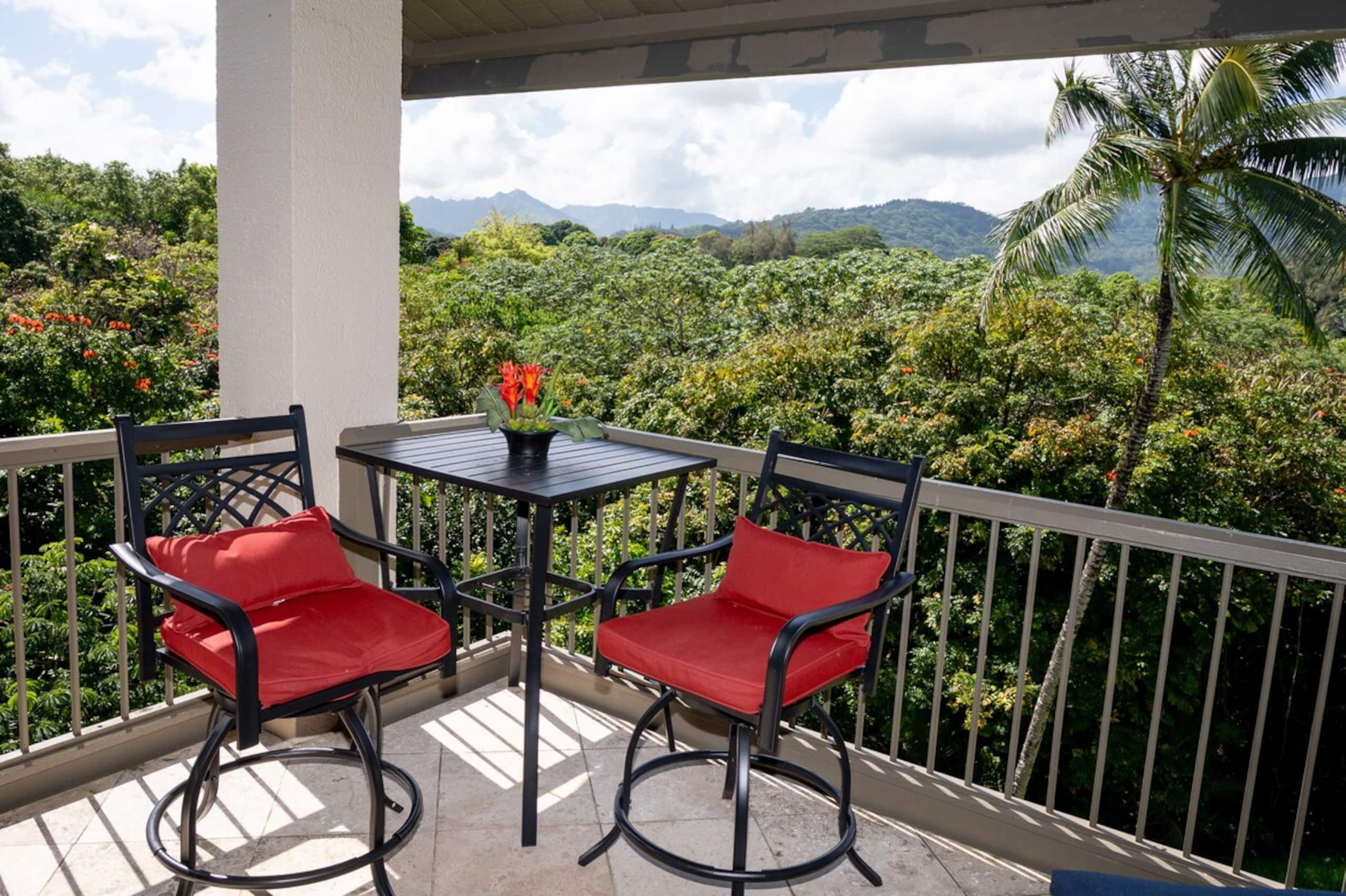 Hanalei Bay Escape, Mountain Views & Beach Access - Photo 14