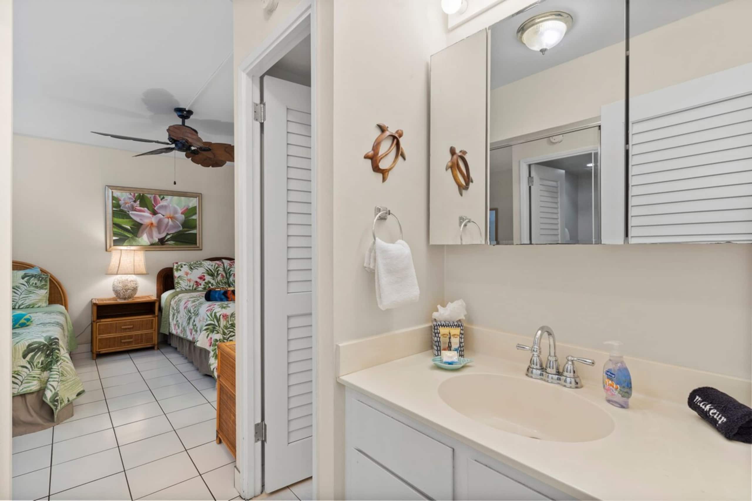 Beachfront 2BR Kihei condo w/ ocean views - Photo 25
