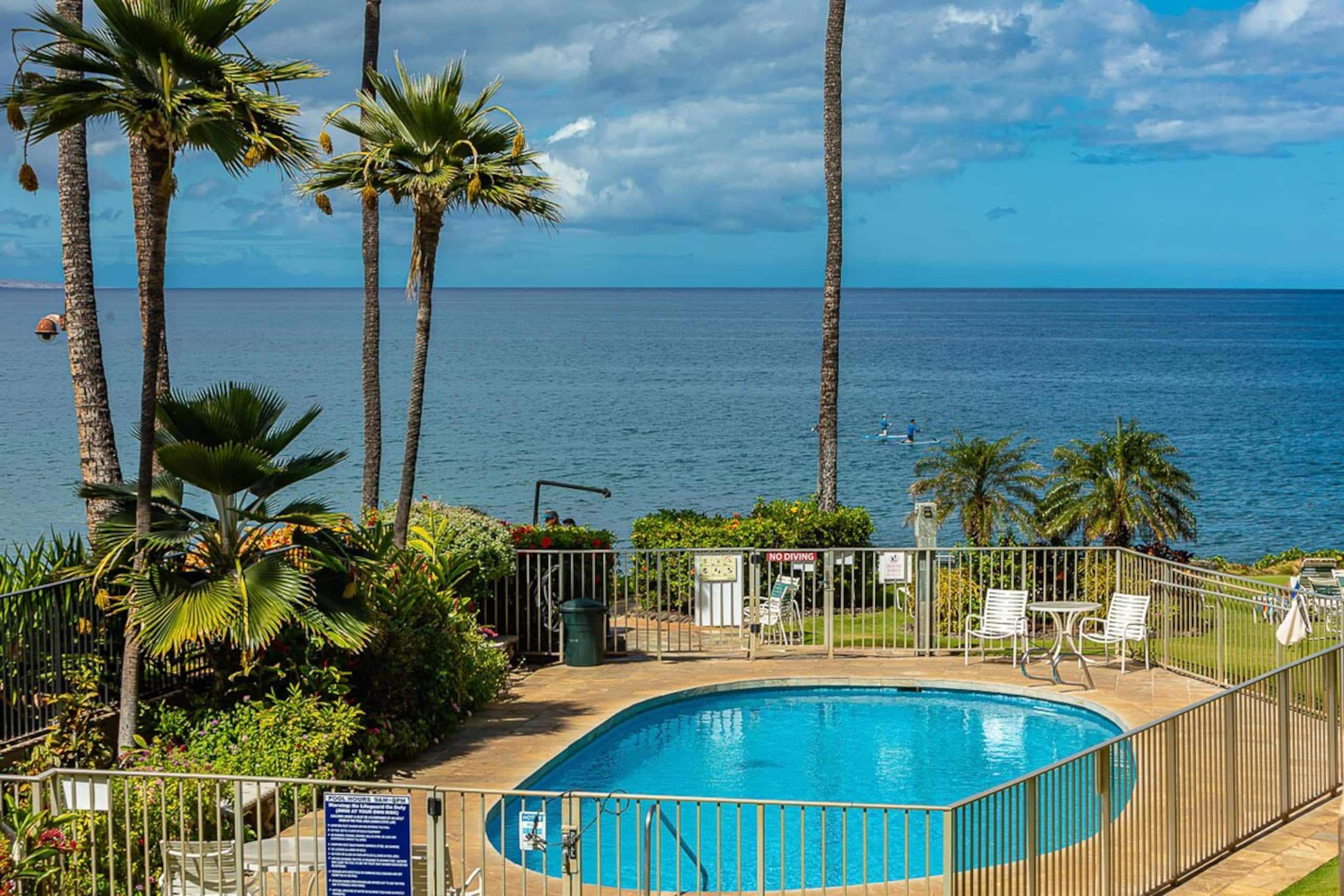 Beachfront 2BR Kihei condo w/ ocean views - Photo 10