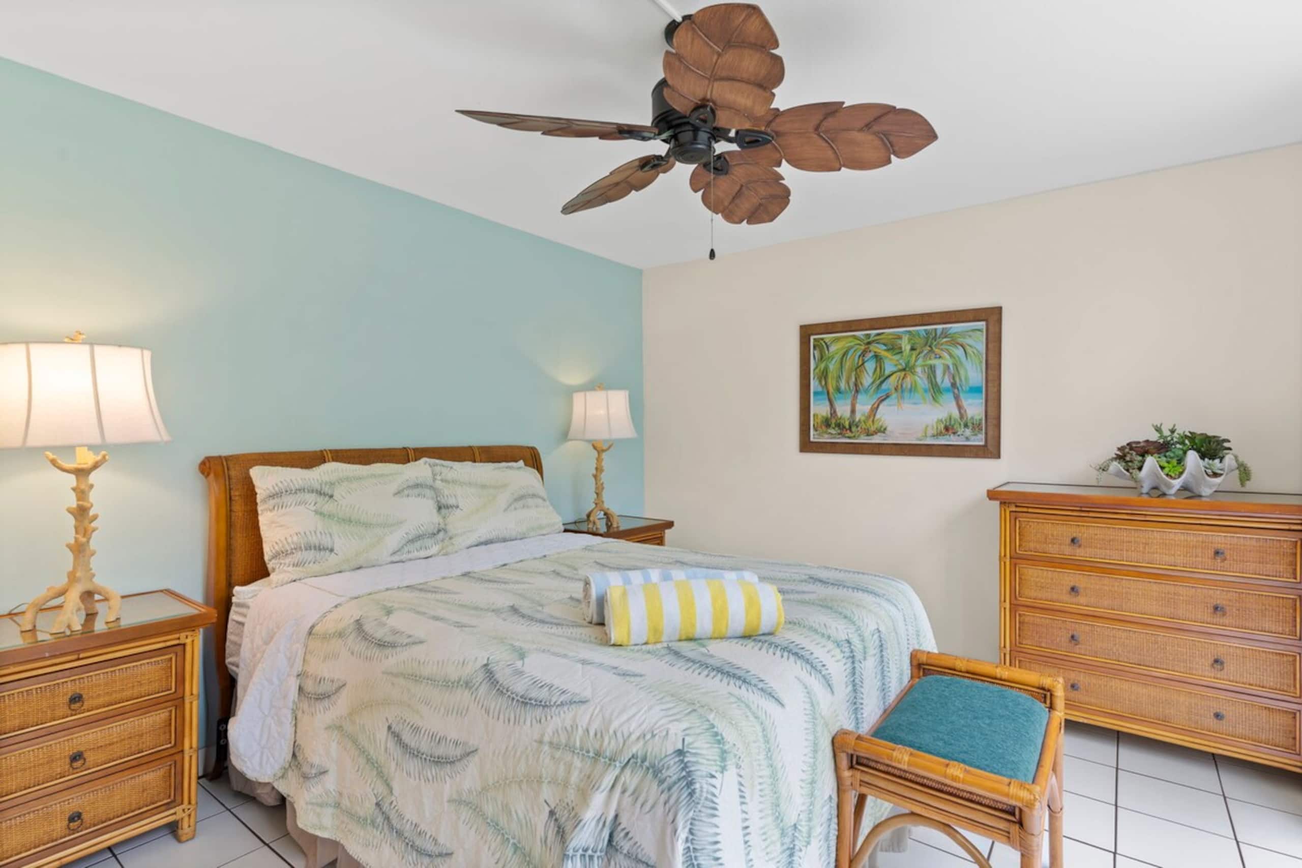 Beachfront 2BR Kihei condo w/ ocean views - Photo 18
