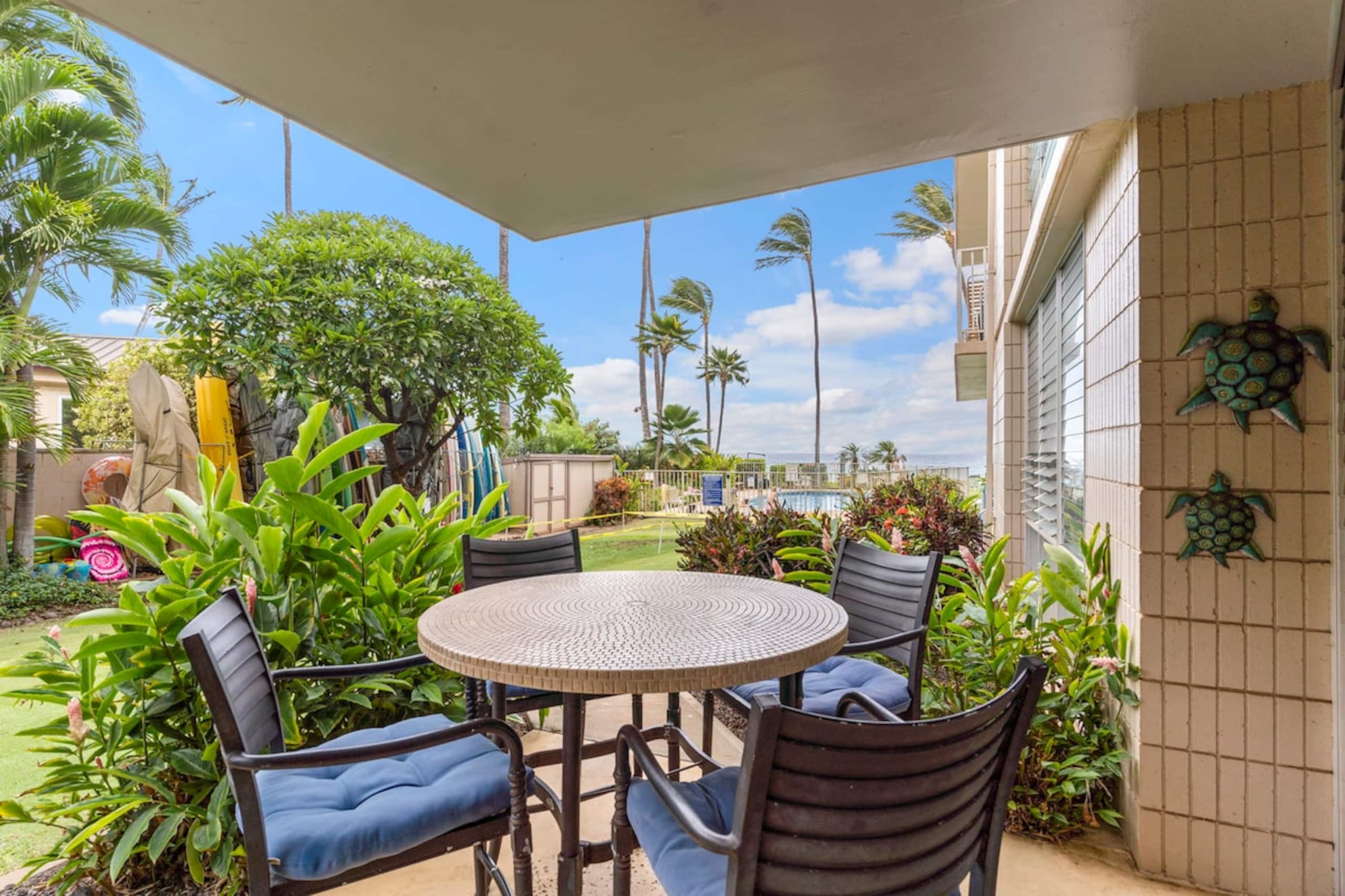 Beachfront 2BR Kihei condo w/ ocean views - Main photo