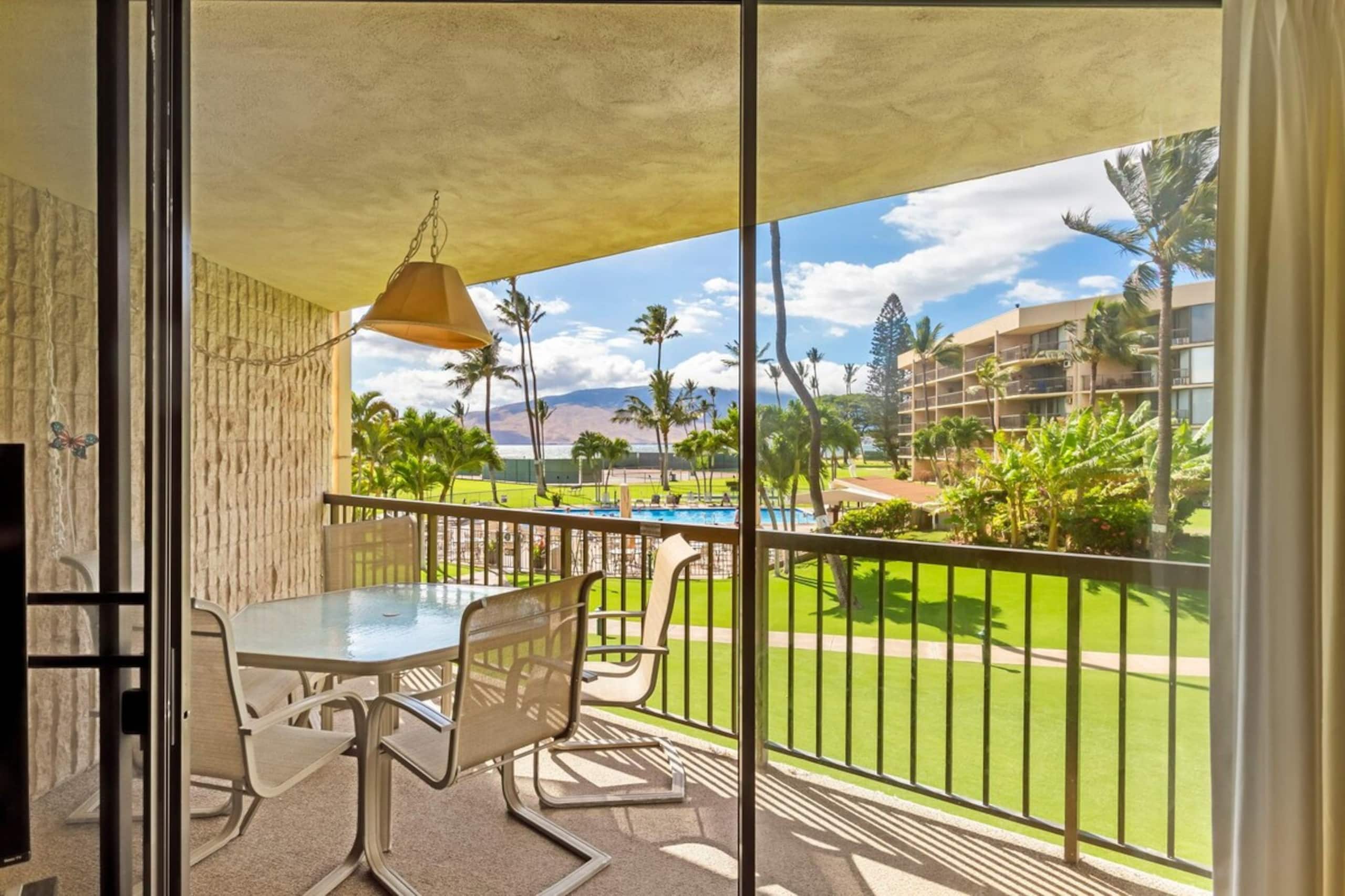 B216 Ocean and Pool views in sunny Kihei, Maui - Photo 26