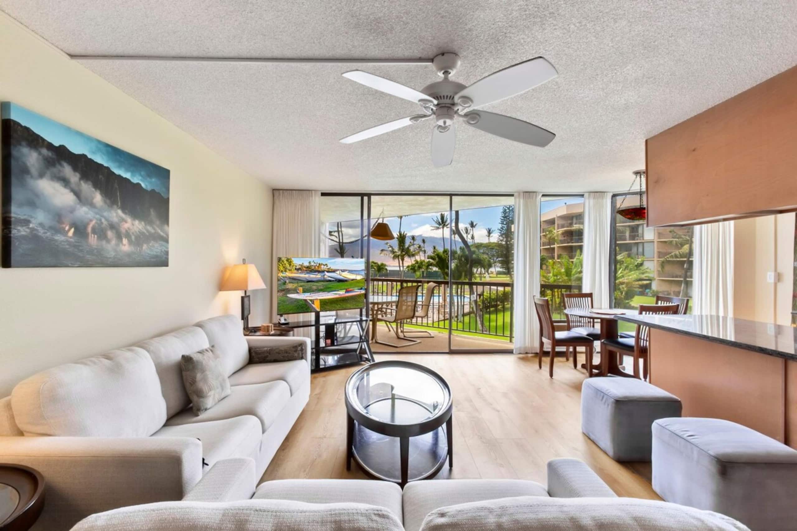 B216 Ocean and Pool views in sunny Kihei, Maui - Photo 3