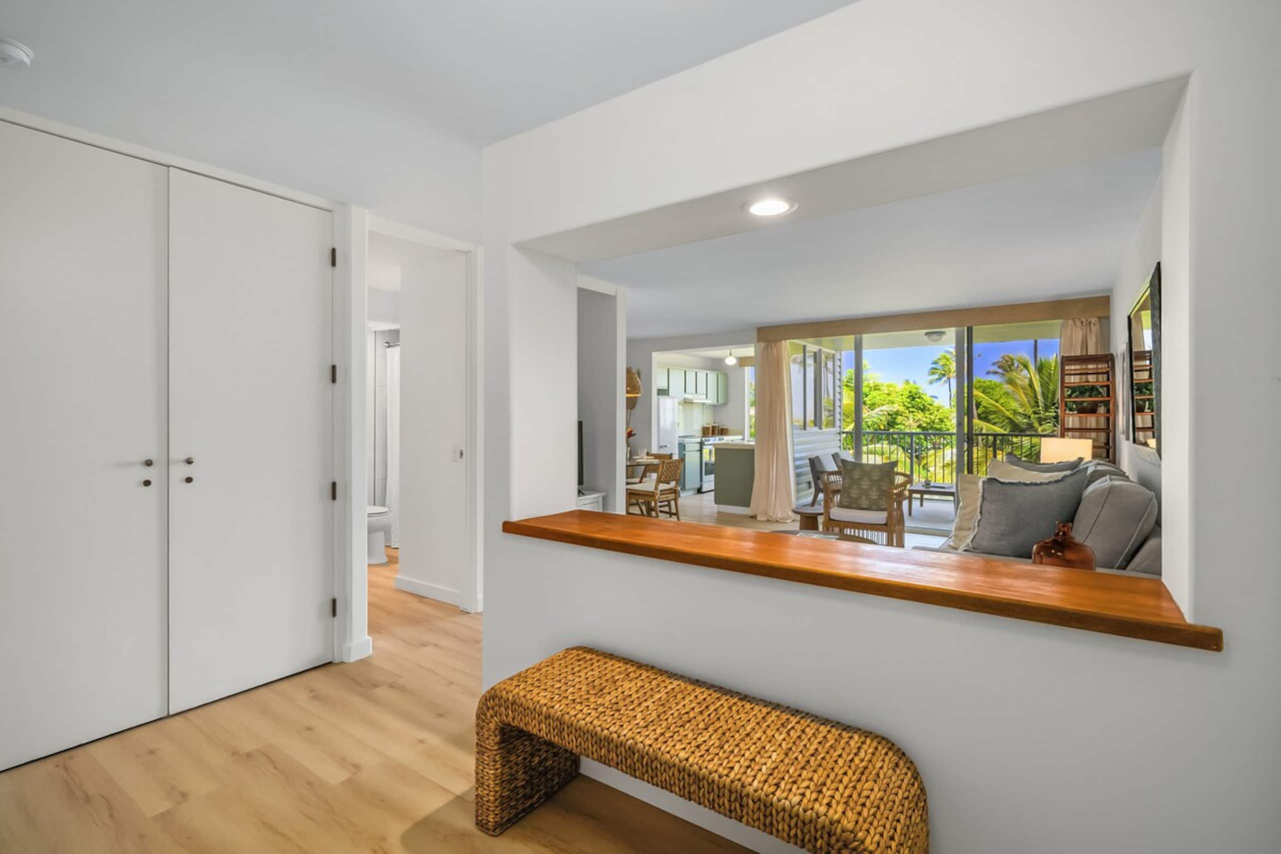 Ocean view condo w/ resort pools and tennis - Photo 9