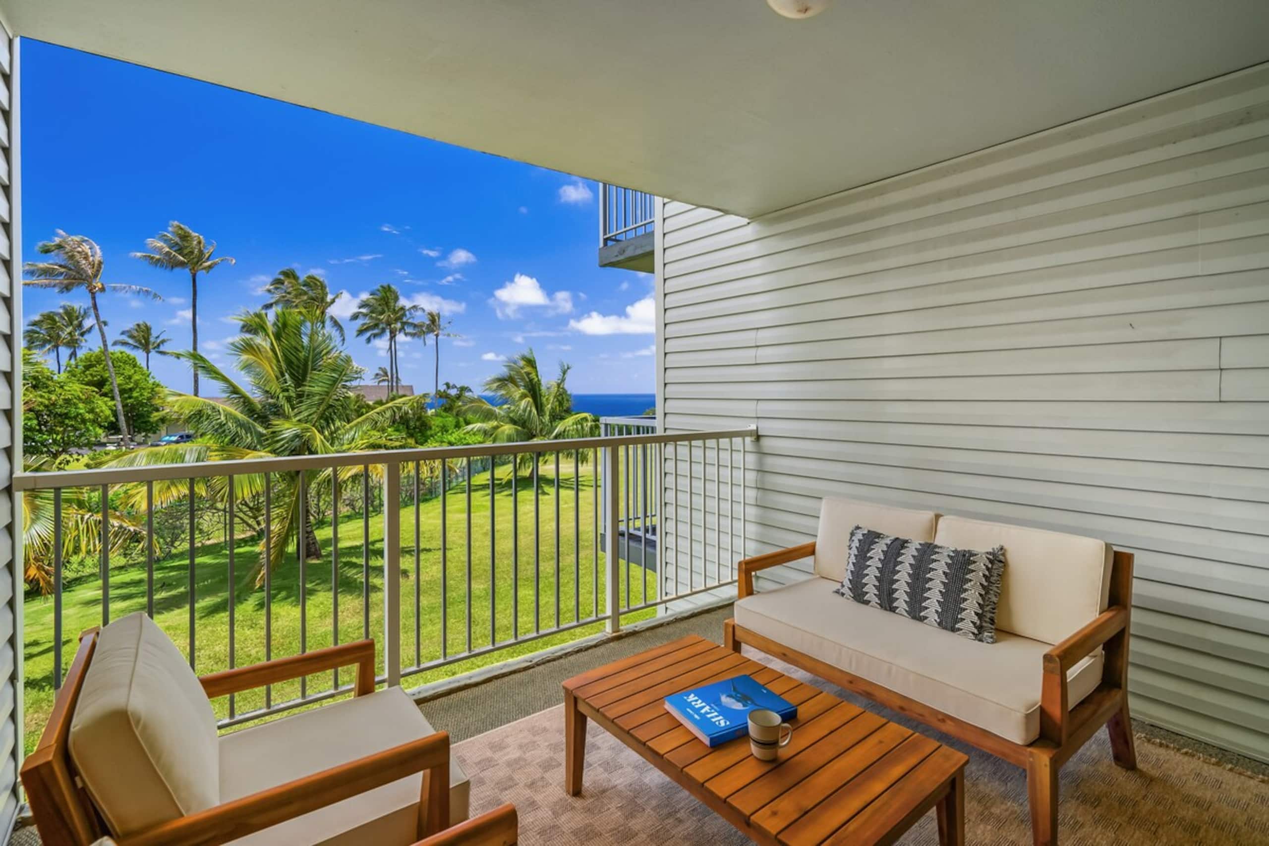 Ocean view condo w/ resort pools and tennis - Photo 1