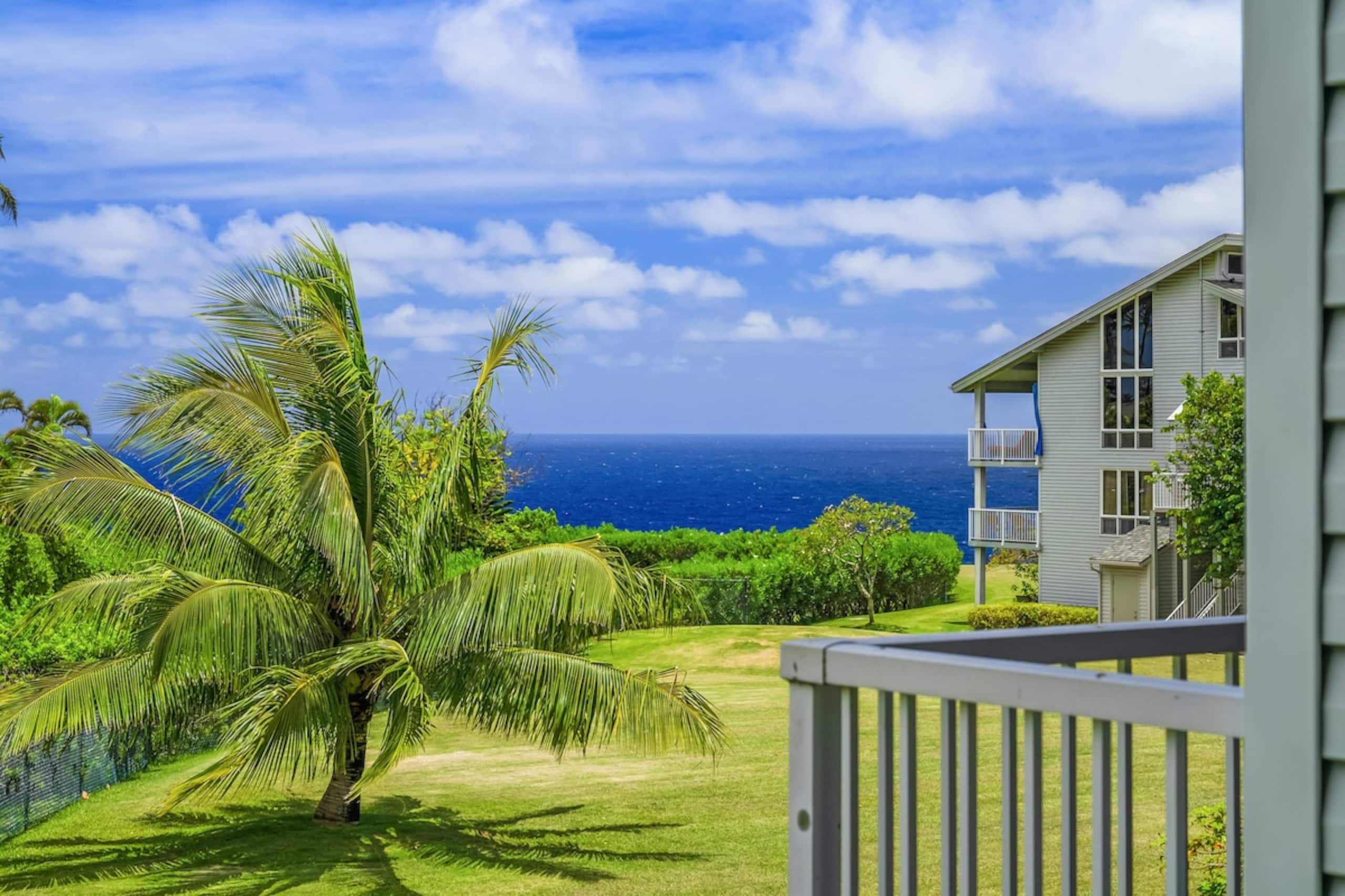 Ocean view condo w/ resort pools and tennis - Photo 4