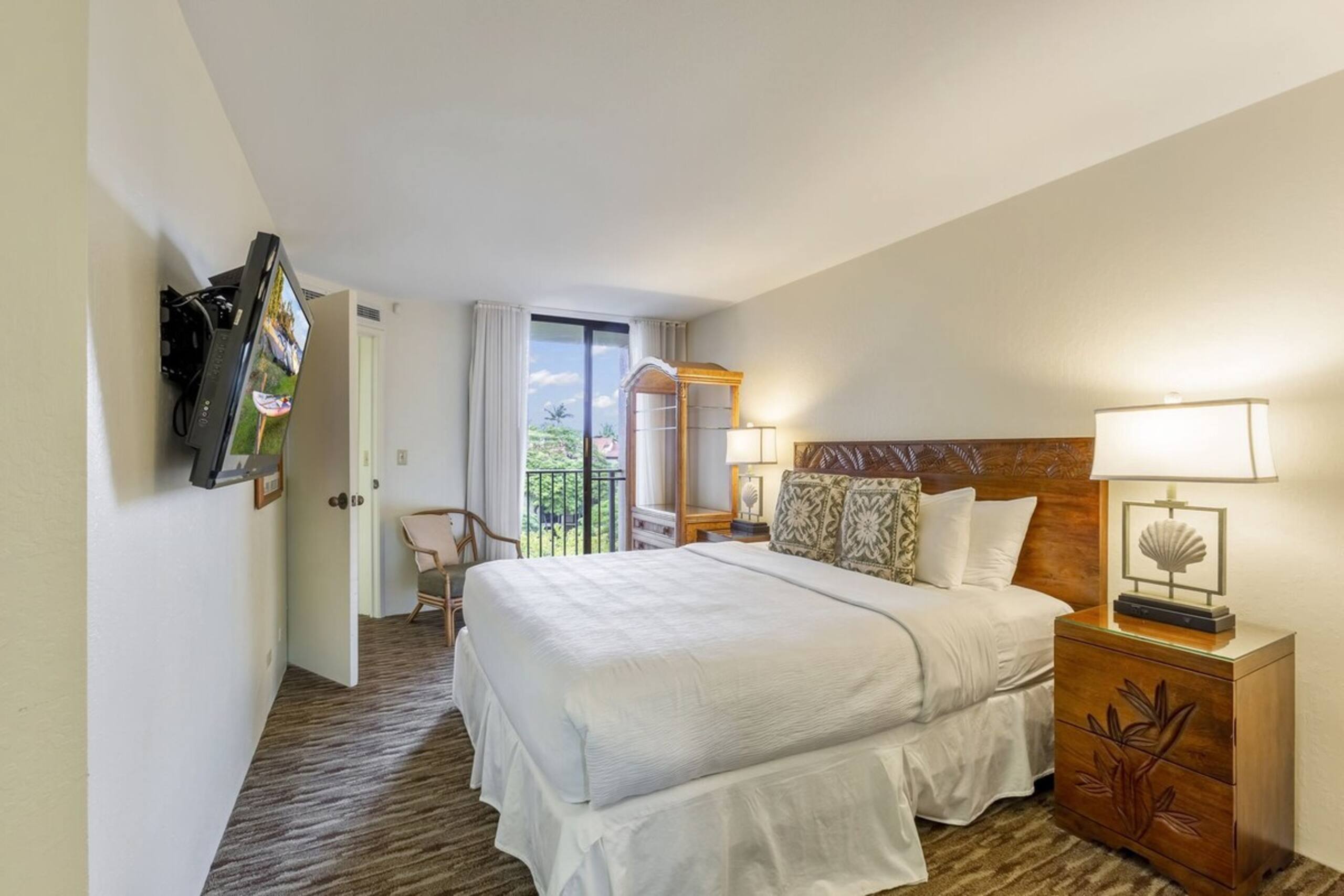Spacious 2 Bed with Views Kaanapali Shores - Photo 17