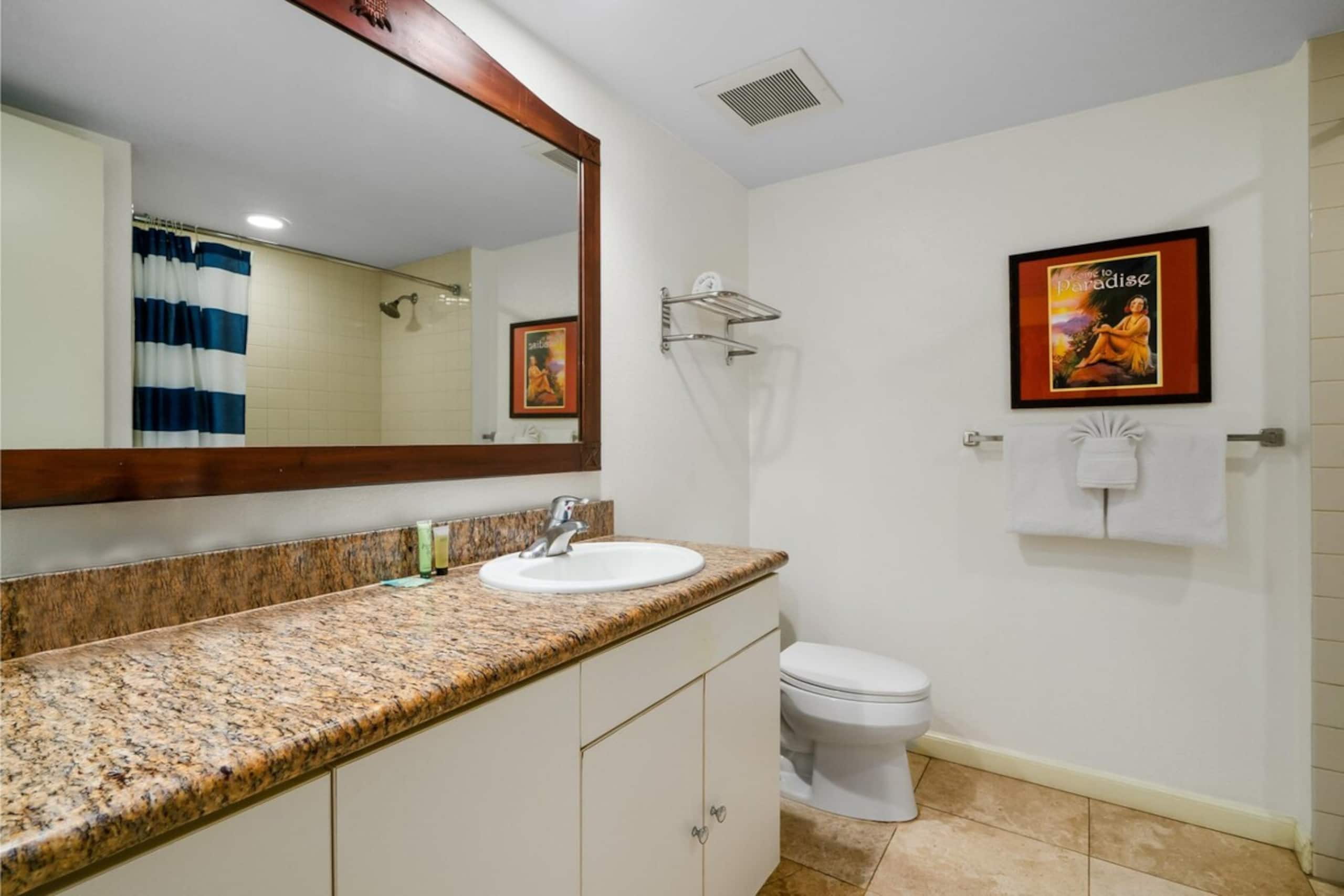 Oceanview Top Floor Studio, Islander on the - Photo 11
