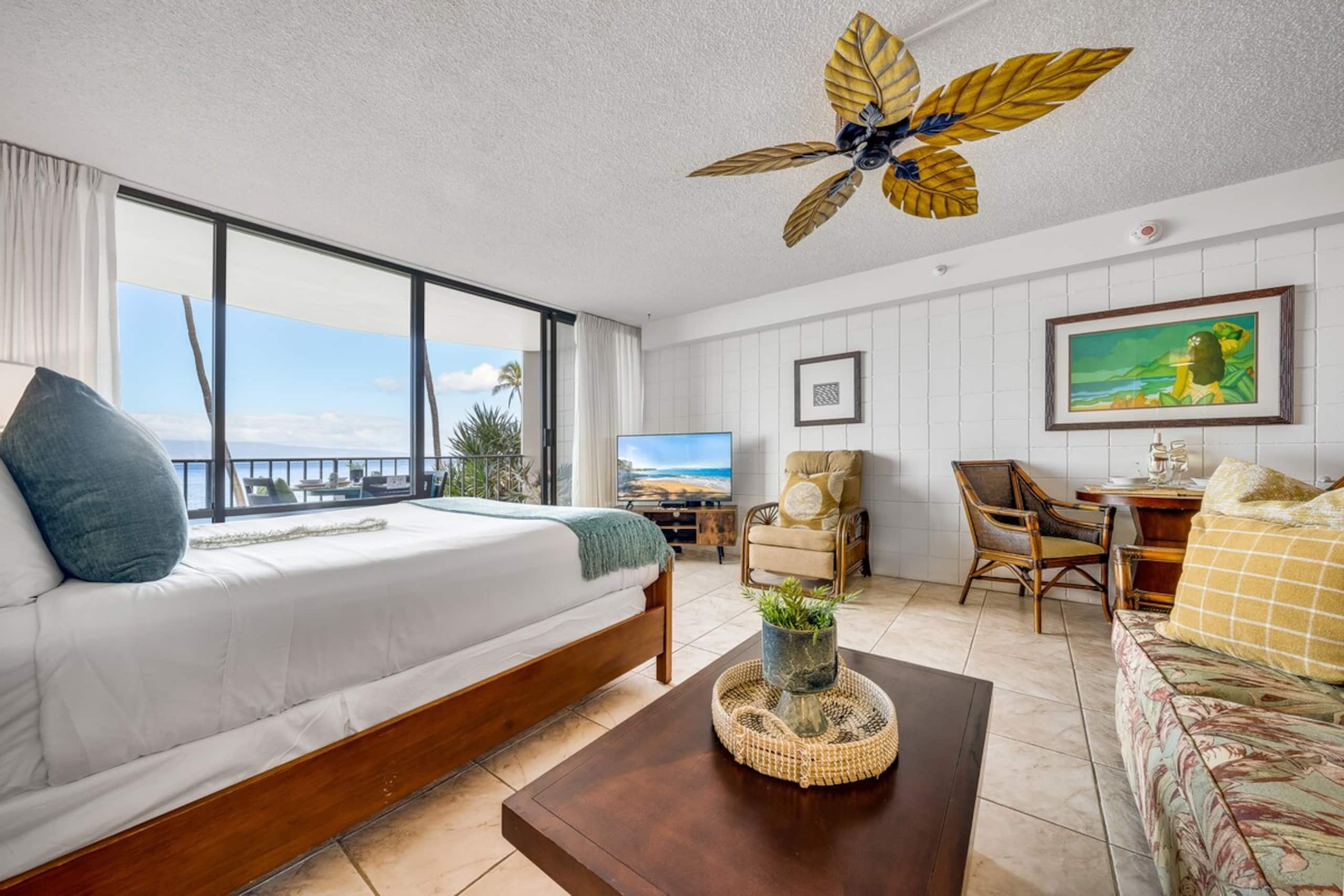 OceanFront Studio w Pool-Valley Isle 206 - Photo 15